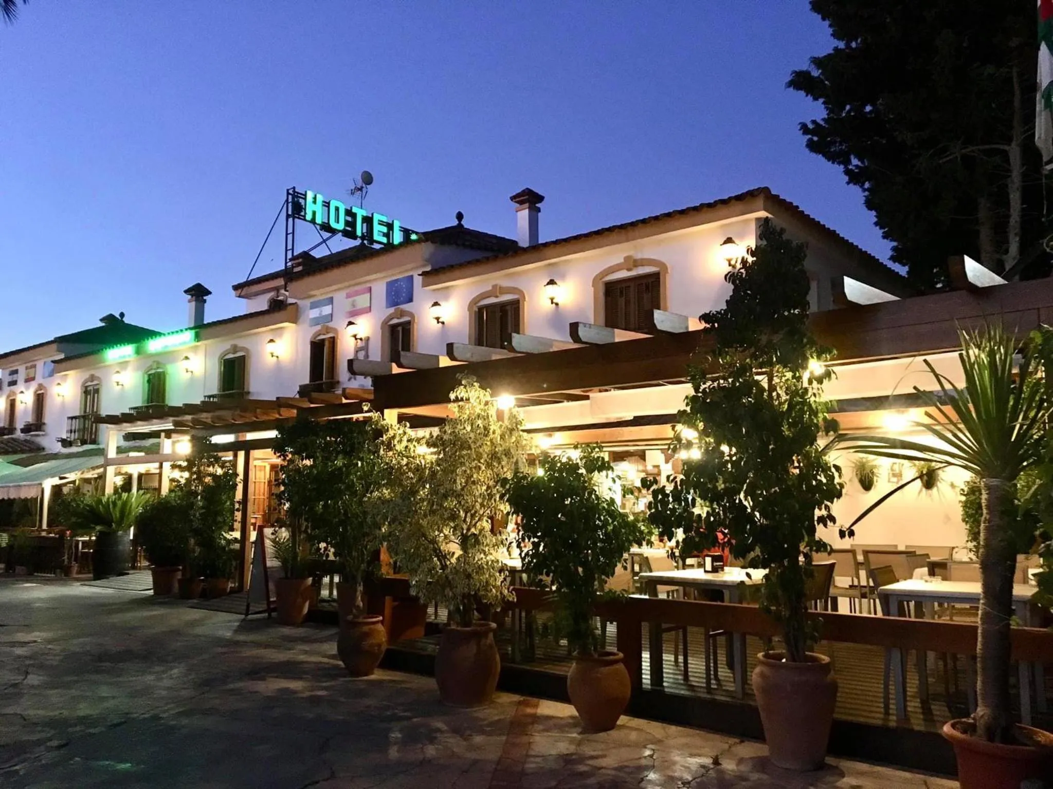 Restaurant/places to eat in Hotel Antonio Conil