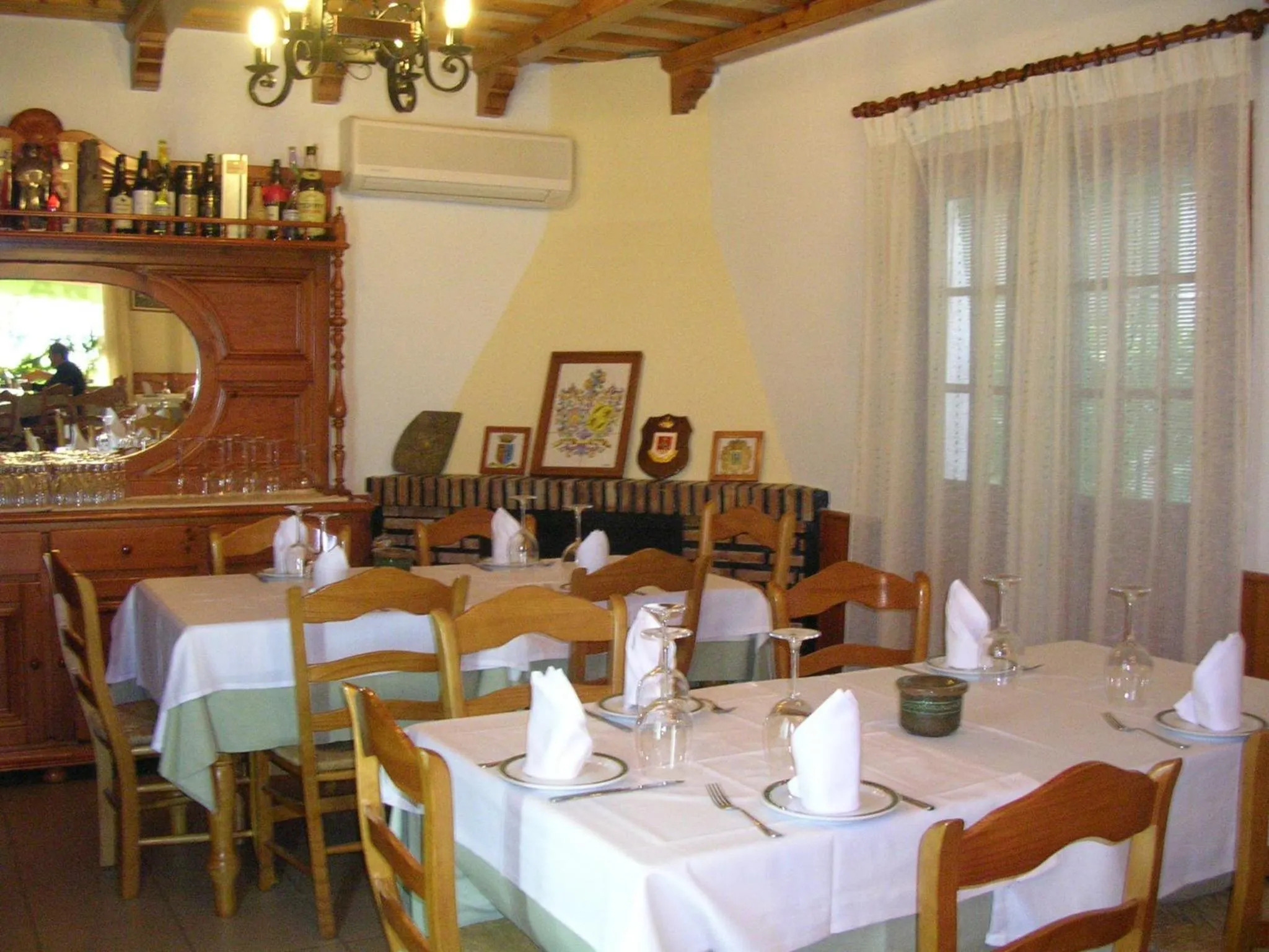 Restaurant/places to eat in Hotel Antonio Conil