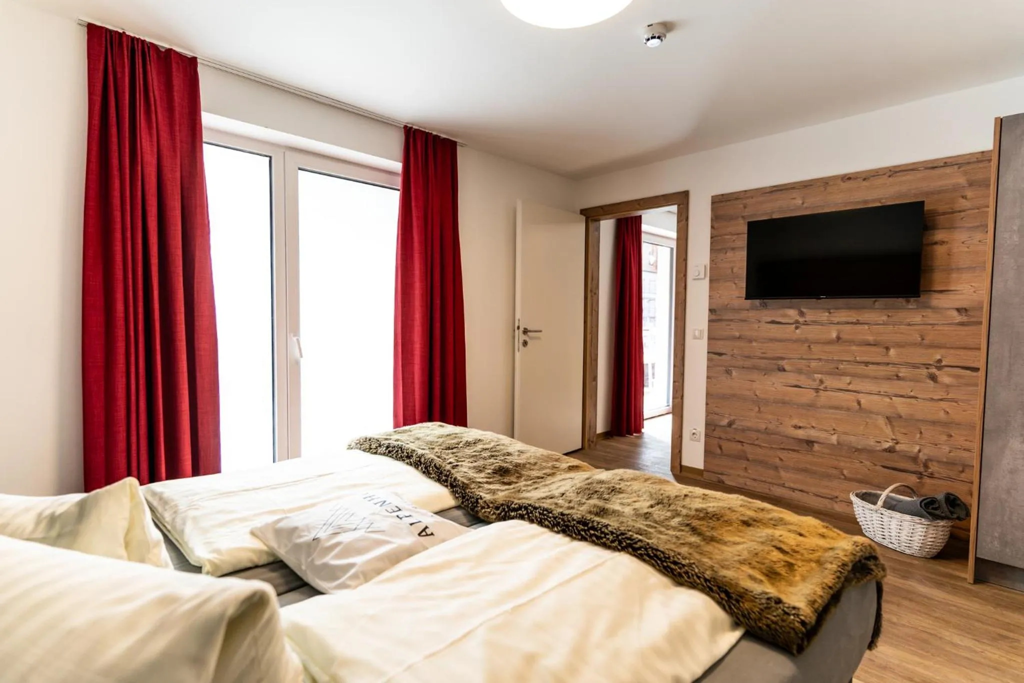 Bedroom, Bed in Apart Hotel Alpenhof Werfenweng