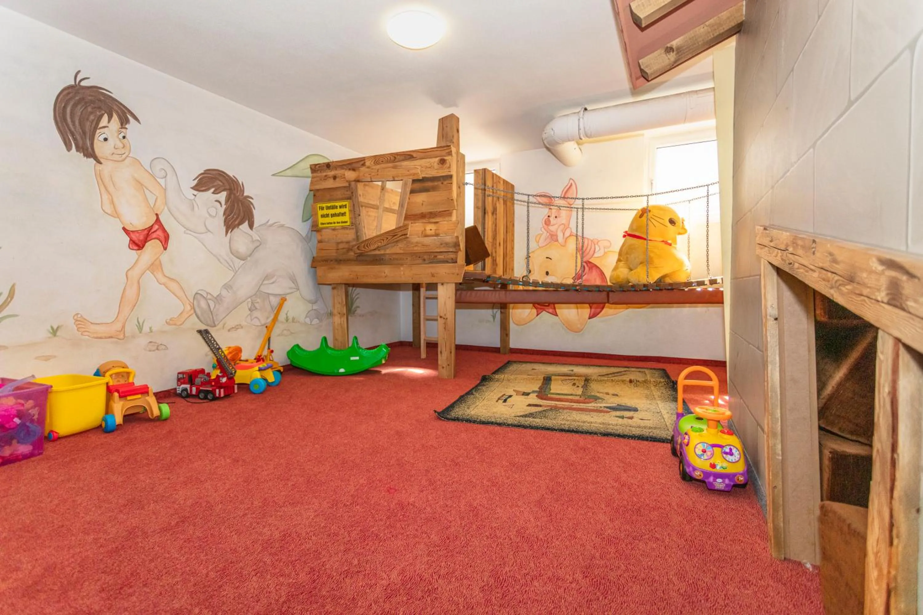 Children play ground in Apart Hotel Alpenhof Werfenweng