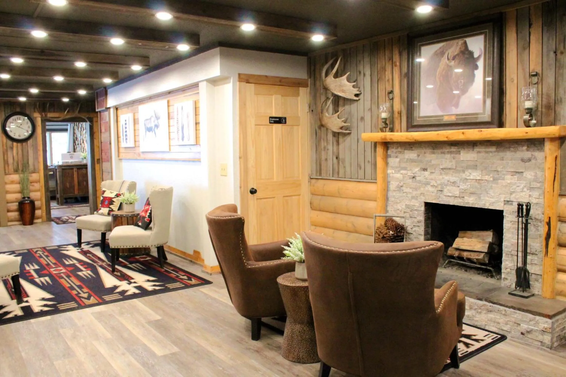 Moose Creek Inn