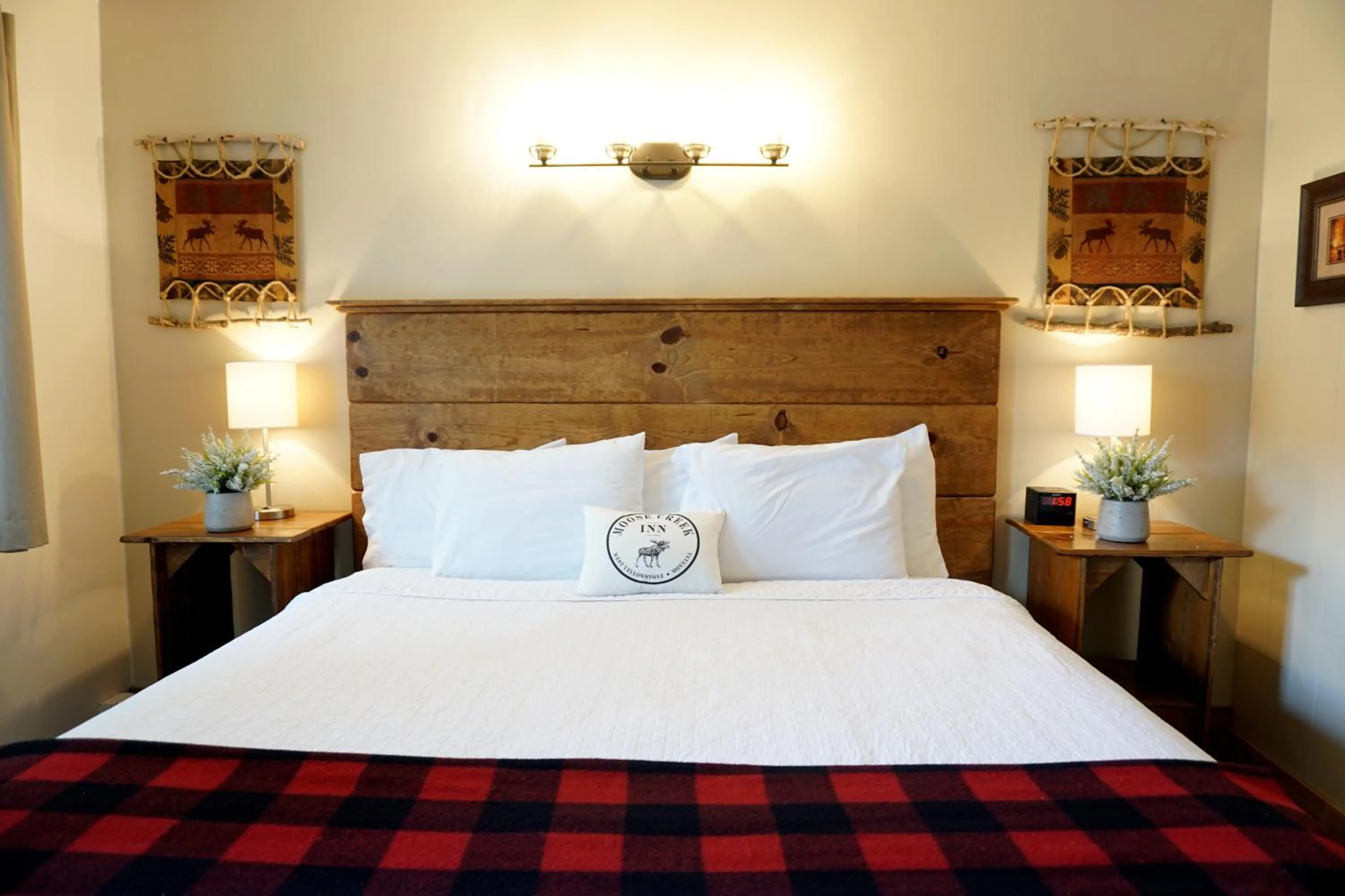 Bed in Moose Creek Inn