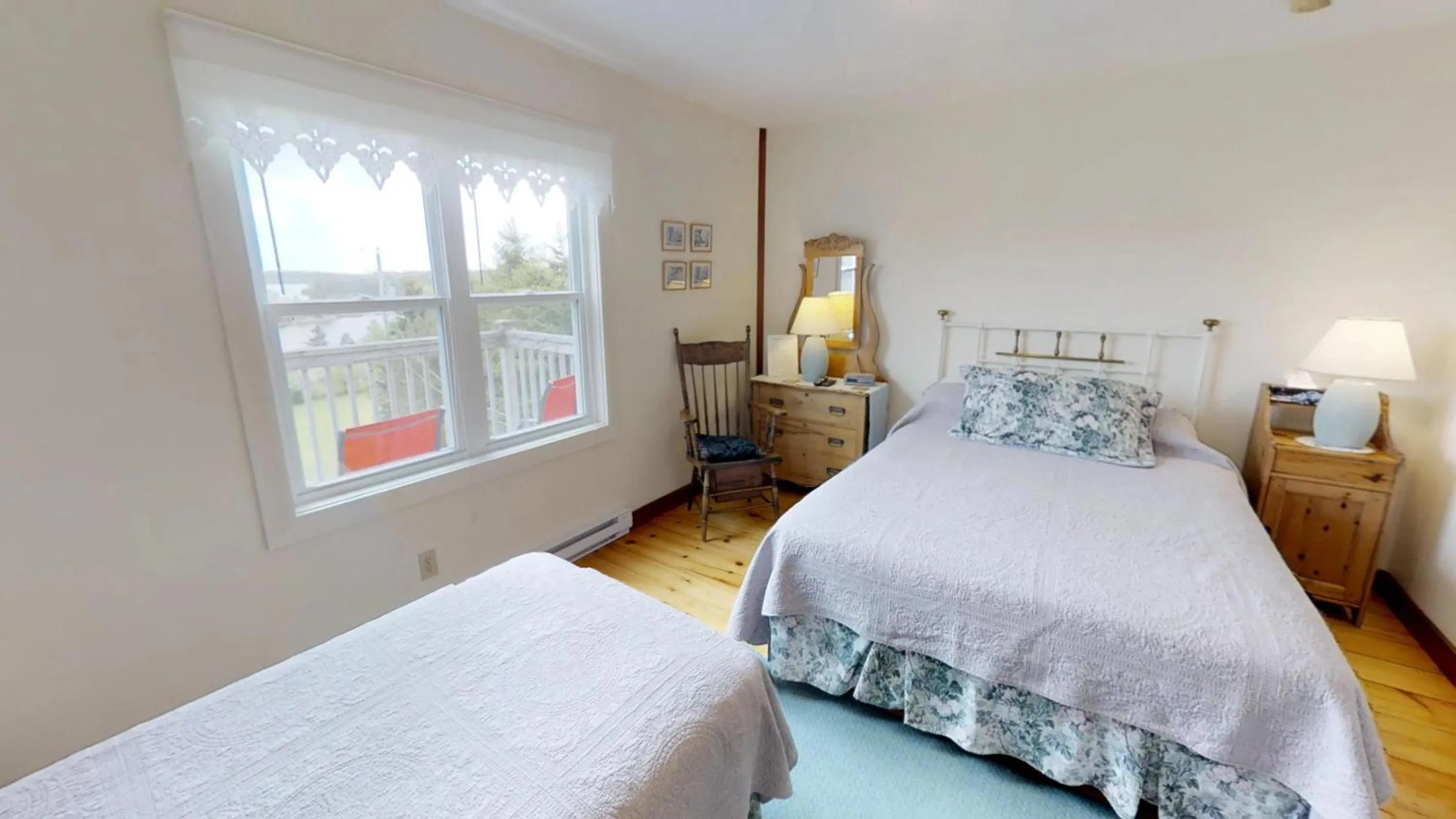 Bedroom, Bed in Bayview Pines Country Inn B&B