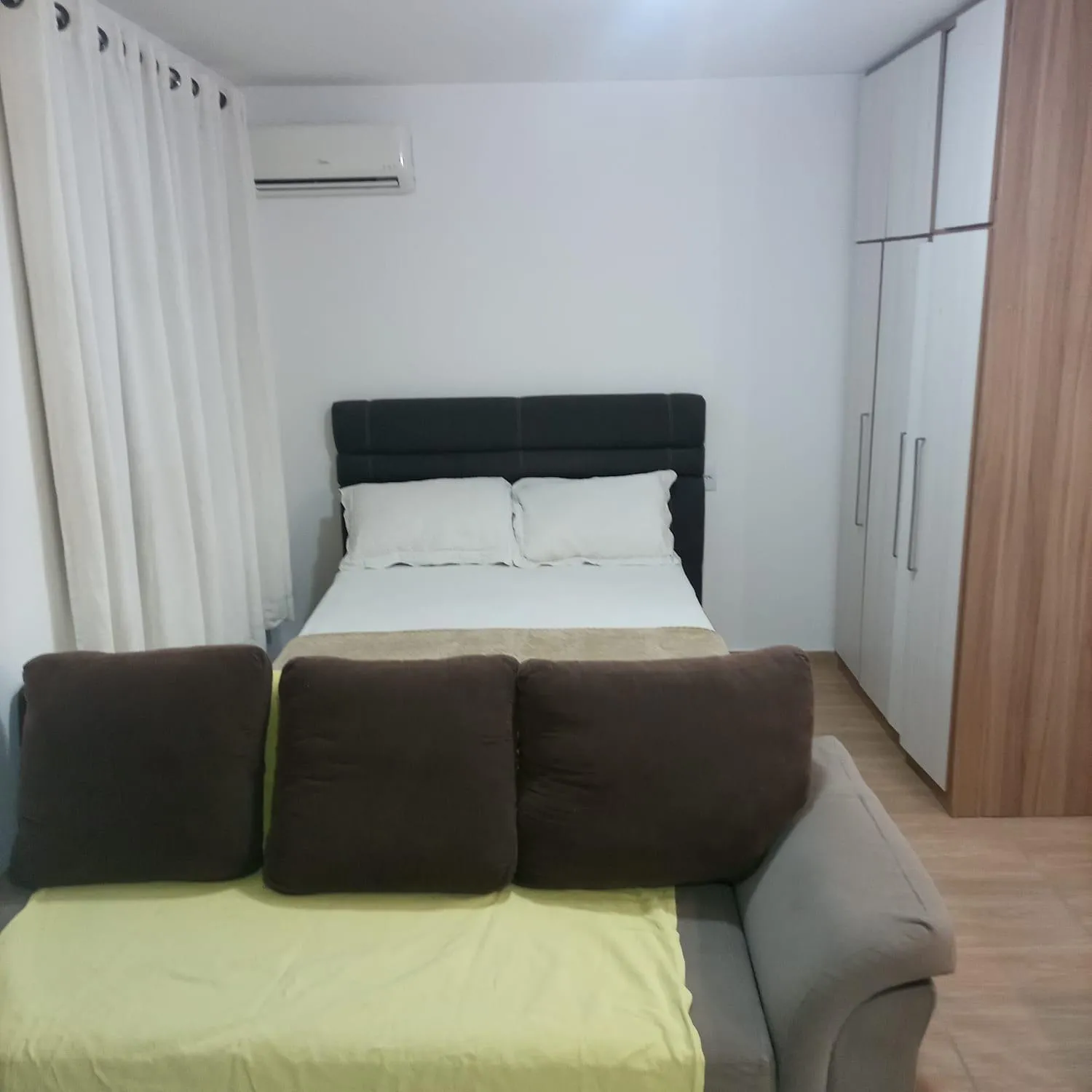 Bed in Residencial Dona Preta