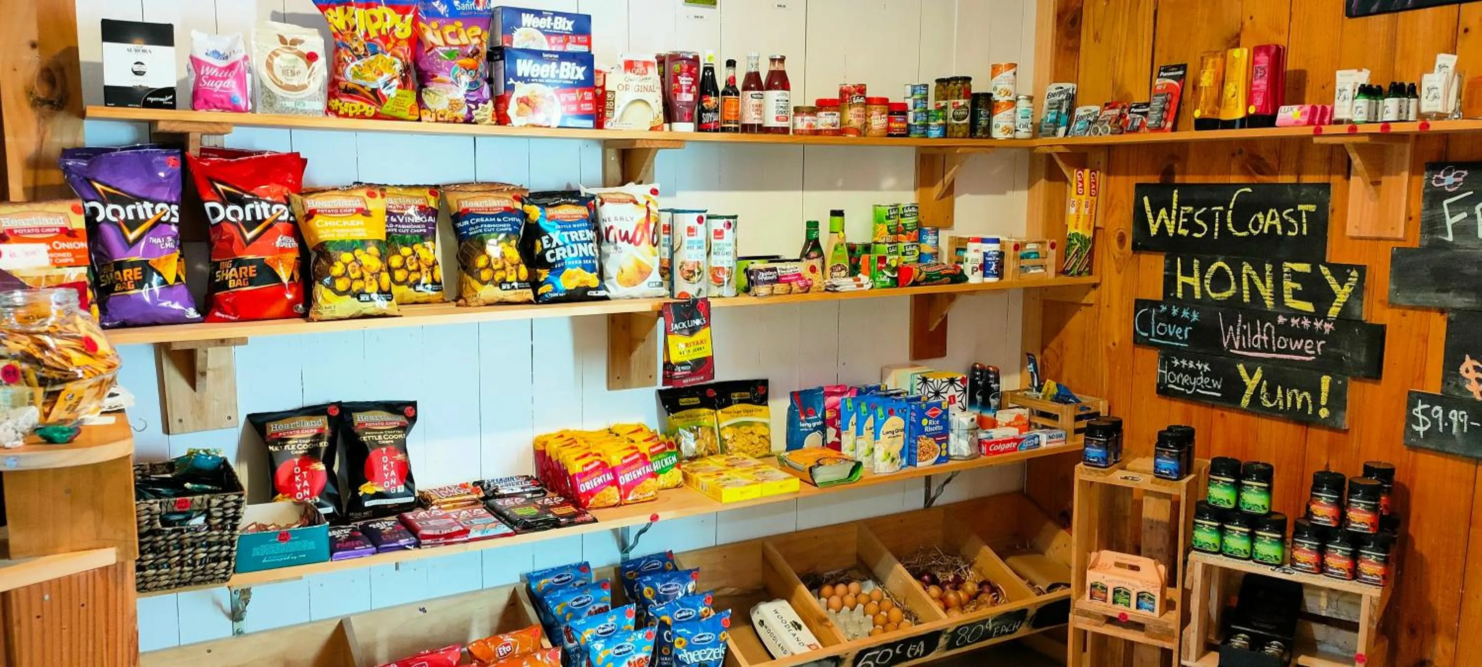 On-site shops in Jackson's Retreat Alpine Holiday Park