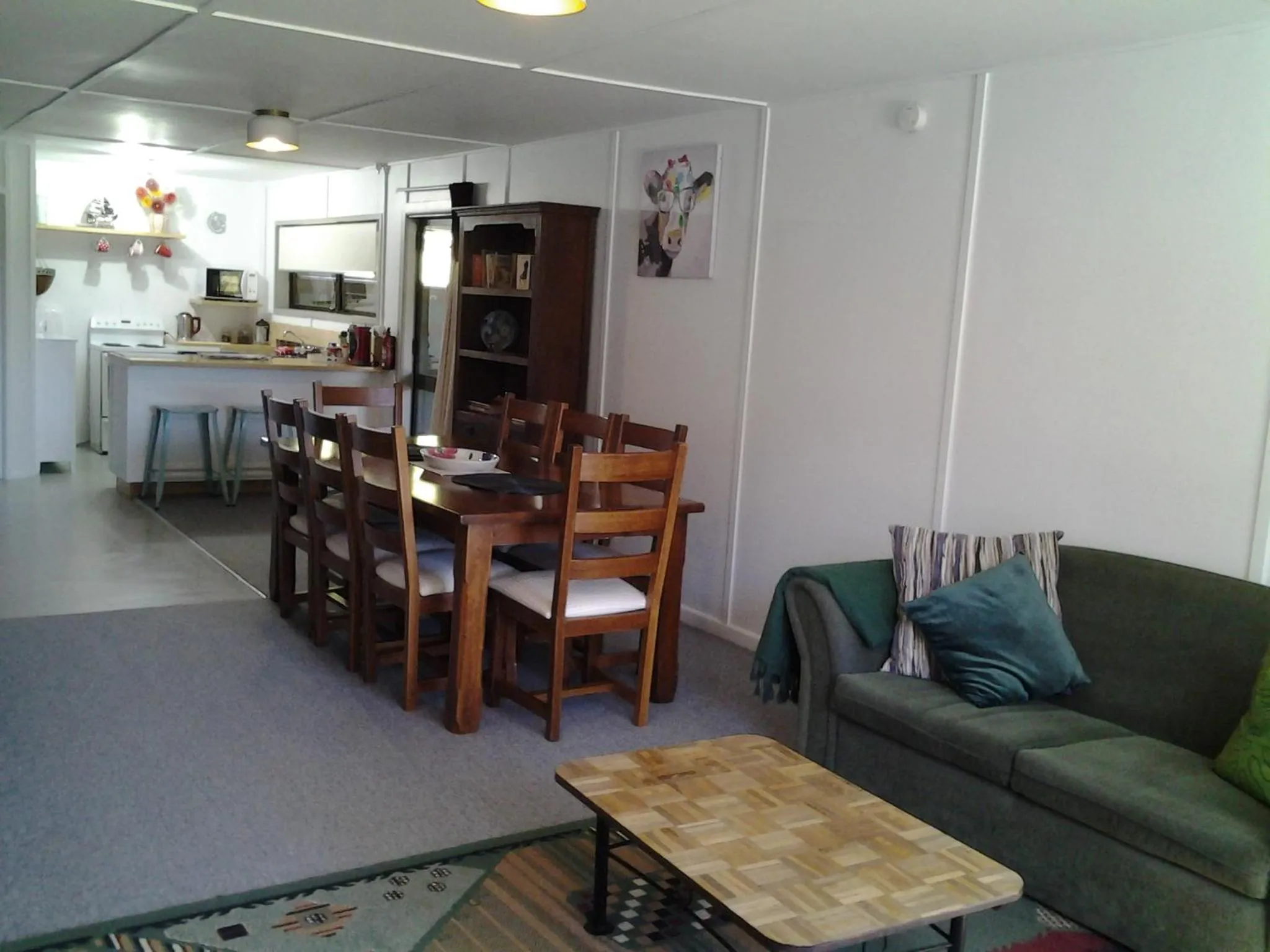 Living room in Jackson's Retreat Alpine Holiday Park