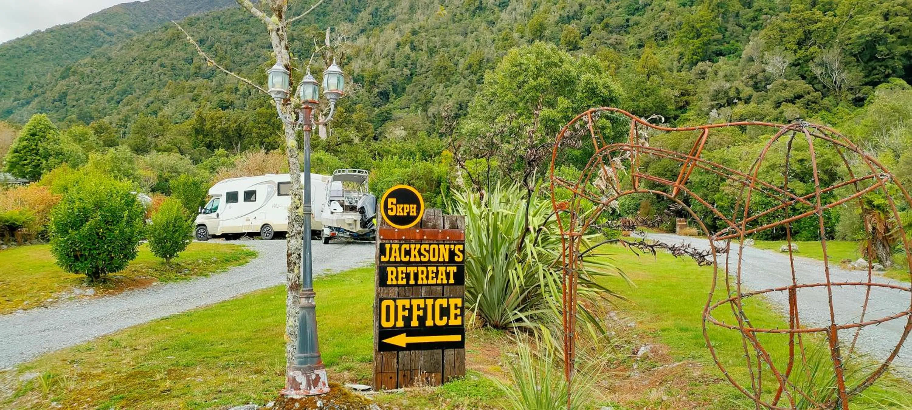 Natural landscape in Jackson's Retreat Alpine Holiday Park