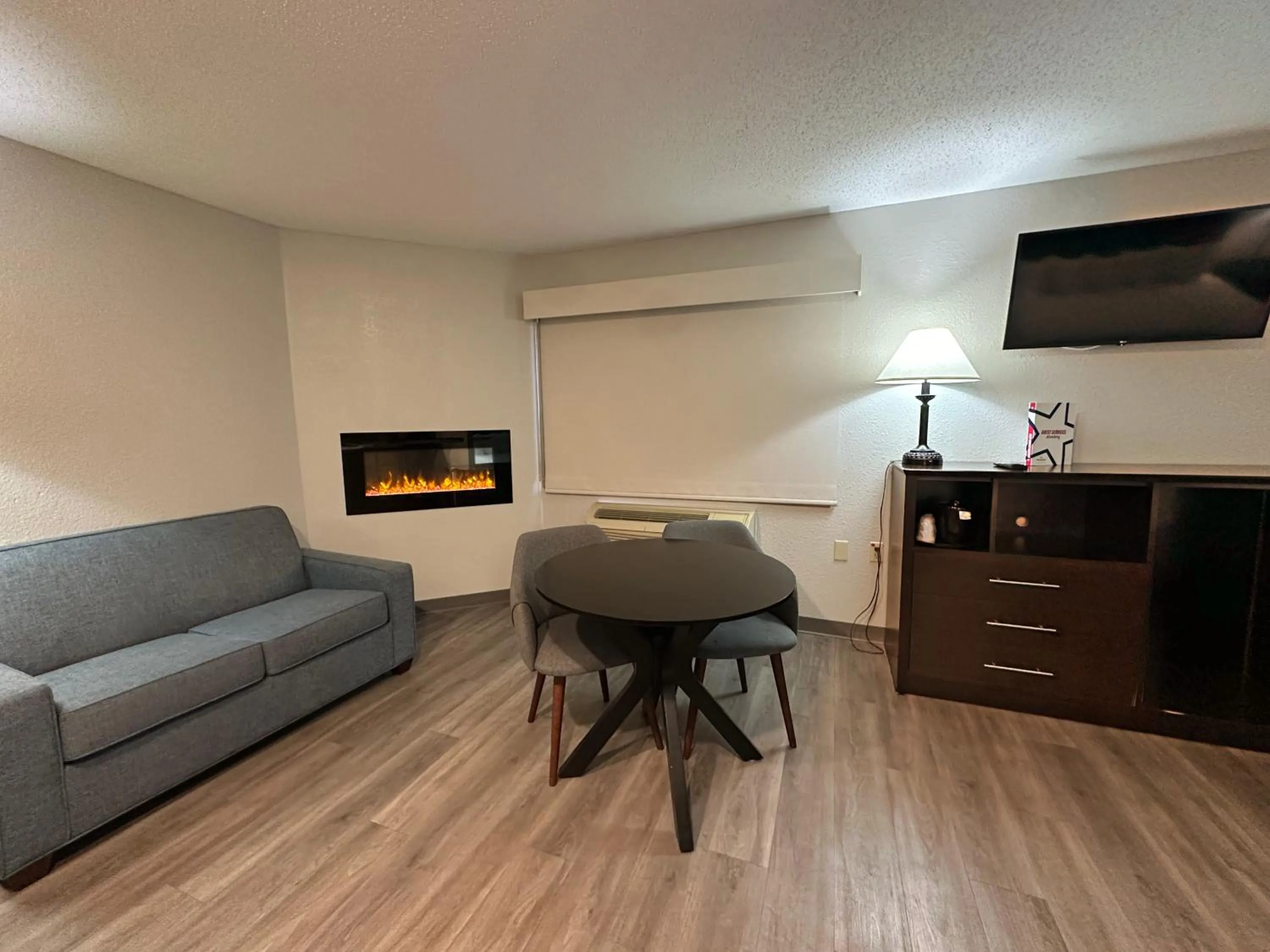 TV and multimedia in AmericInn by Wyndham Menominee