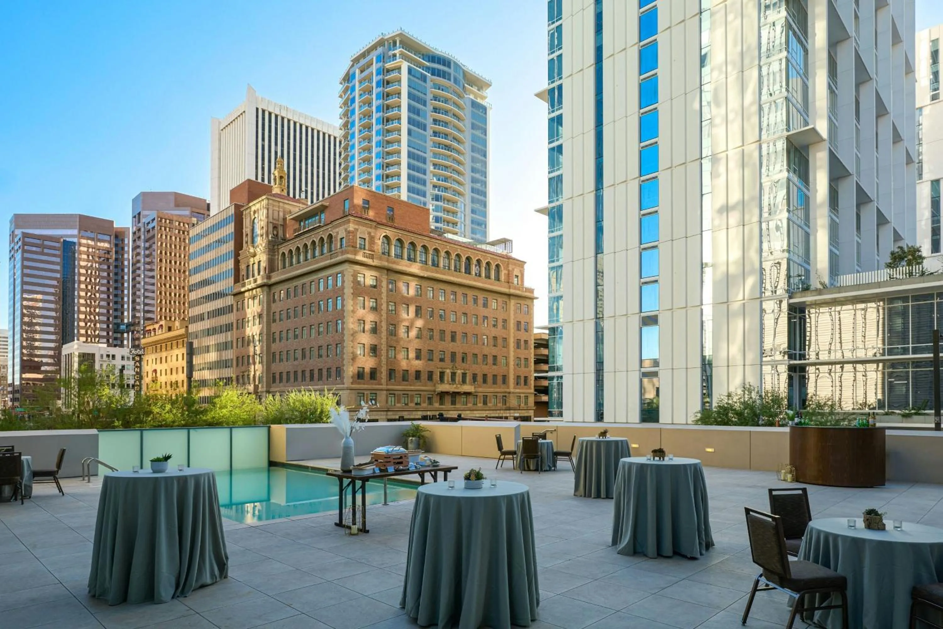 Swimming pool in The Westin Phoenix Downtown