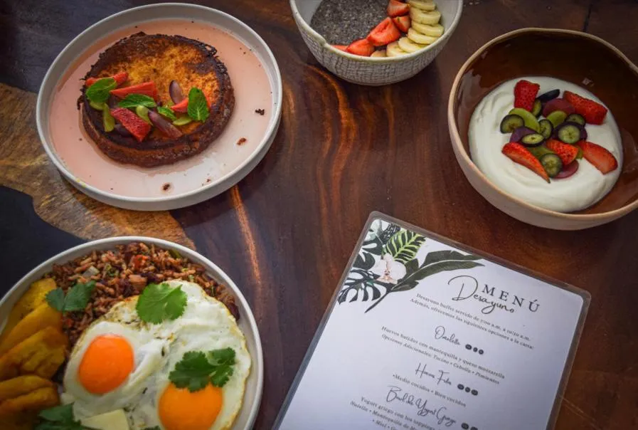 Food in Maravida Boutique Hotel & Resort