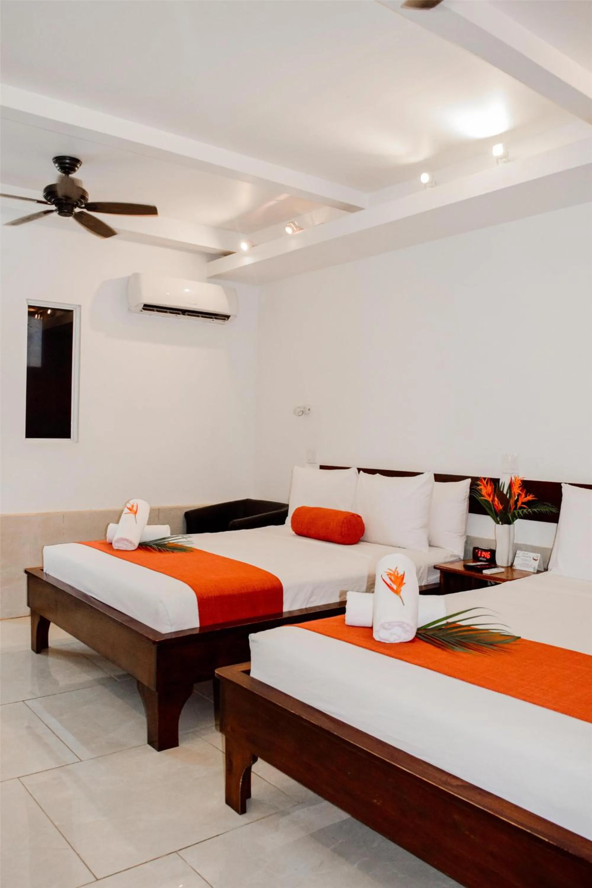 Bedroom, Bed in Best Western Tamarindo Vista Villas