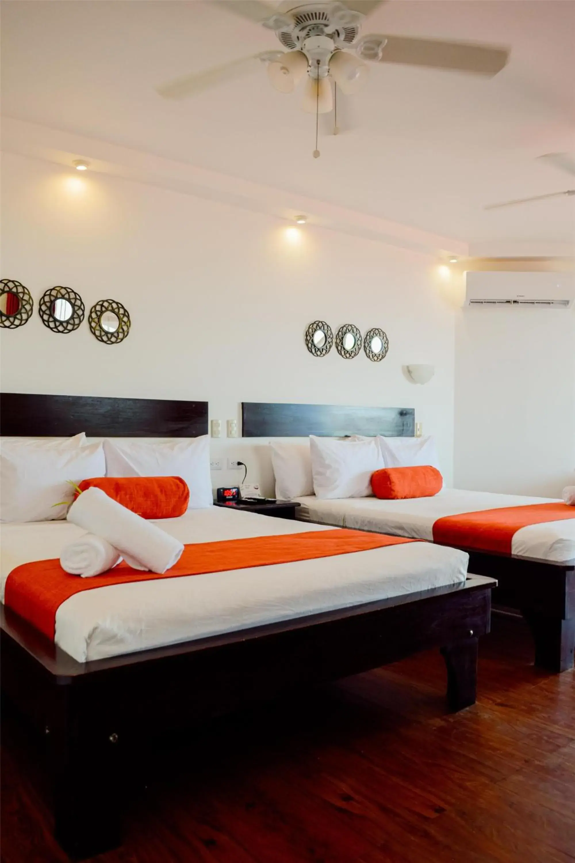 Superior Queen Room with Two Queen Beds in Maravida Boutique Hotel & Resort Superior Queen Room with Two Queen Beds in Maravida Boutique Hotel & Resort