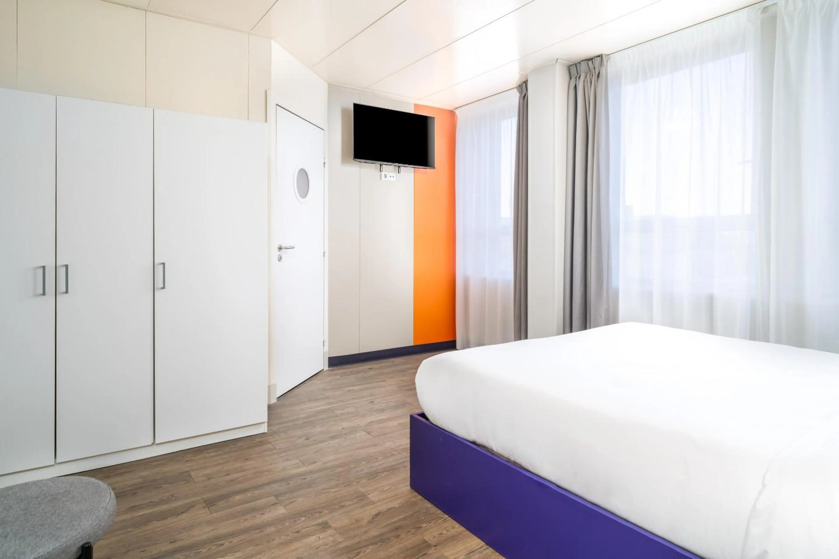 Bed in Herculano Stays Porto - Digital Access