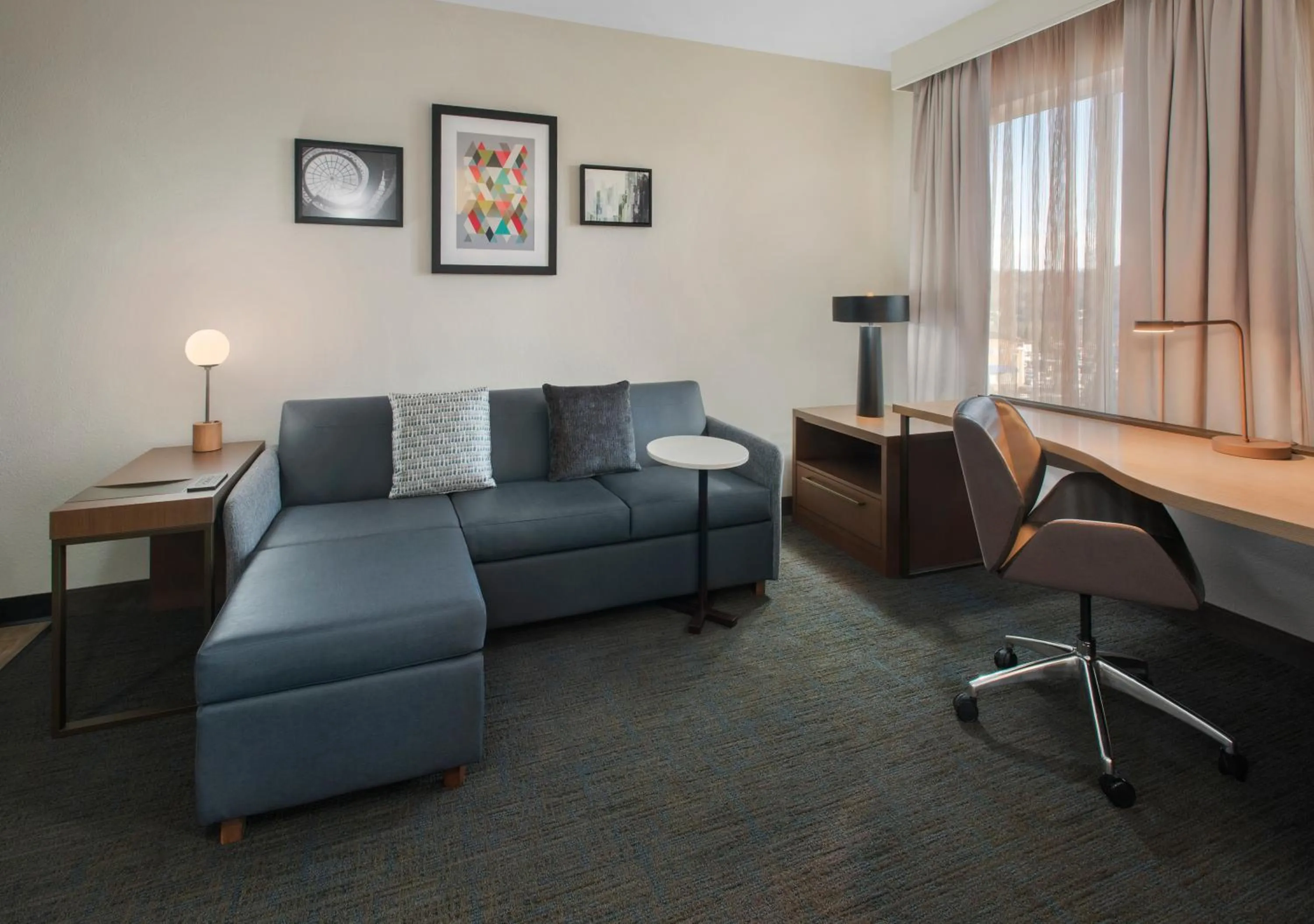 Seating area in Residence Inn Pittsburgh Monroeville/Wilkins Township