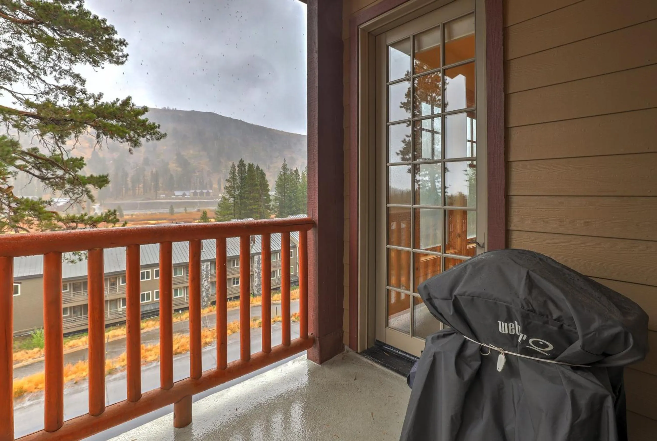 Photo of the whole room in Kirkwood Mountain Resort by Vail Resorts