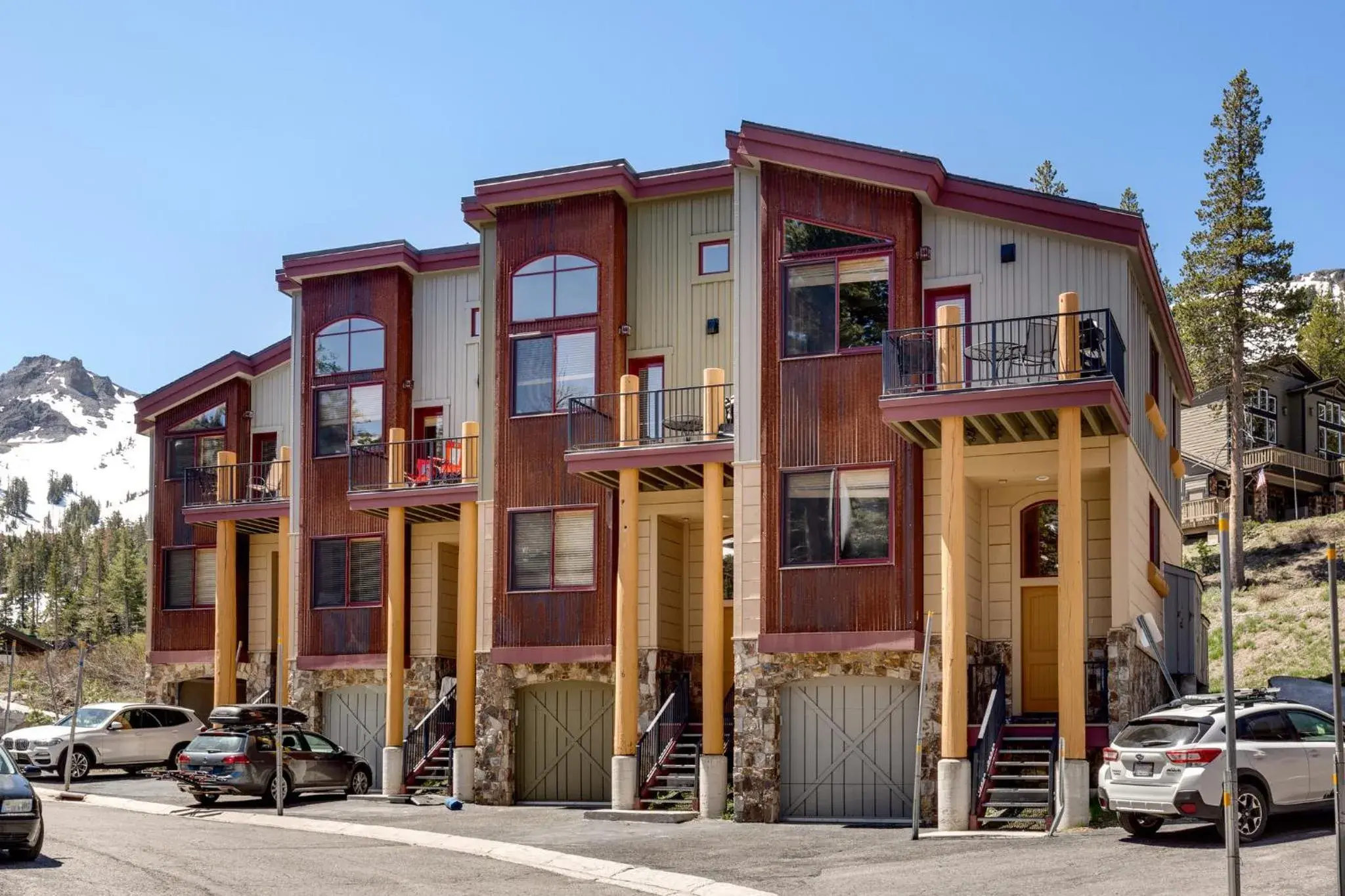 Property building in Kirkwood Mountain Resort Properties Property building in Kirkwood Mountain Resort Properties