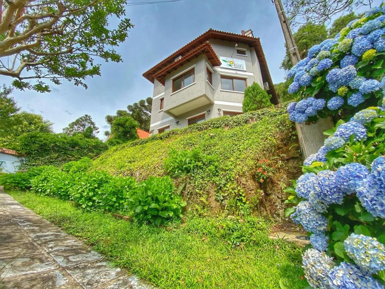 Property building in Pousada Flor De Canela