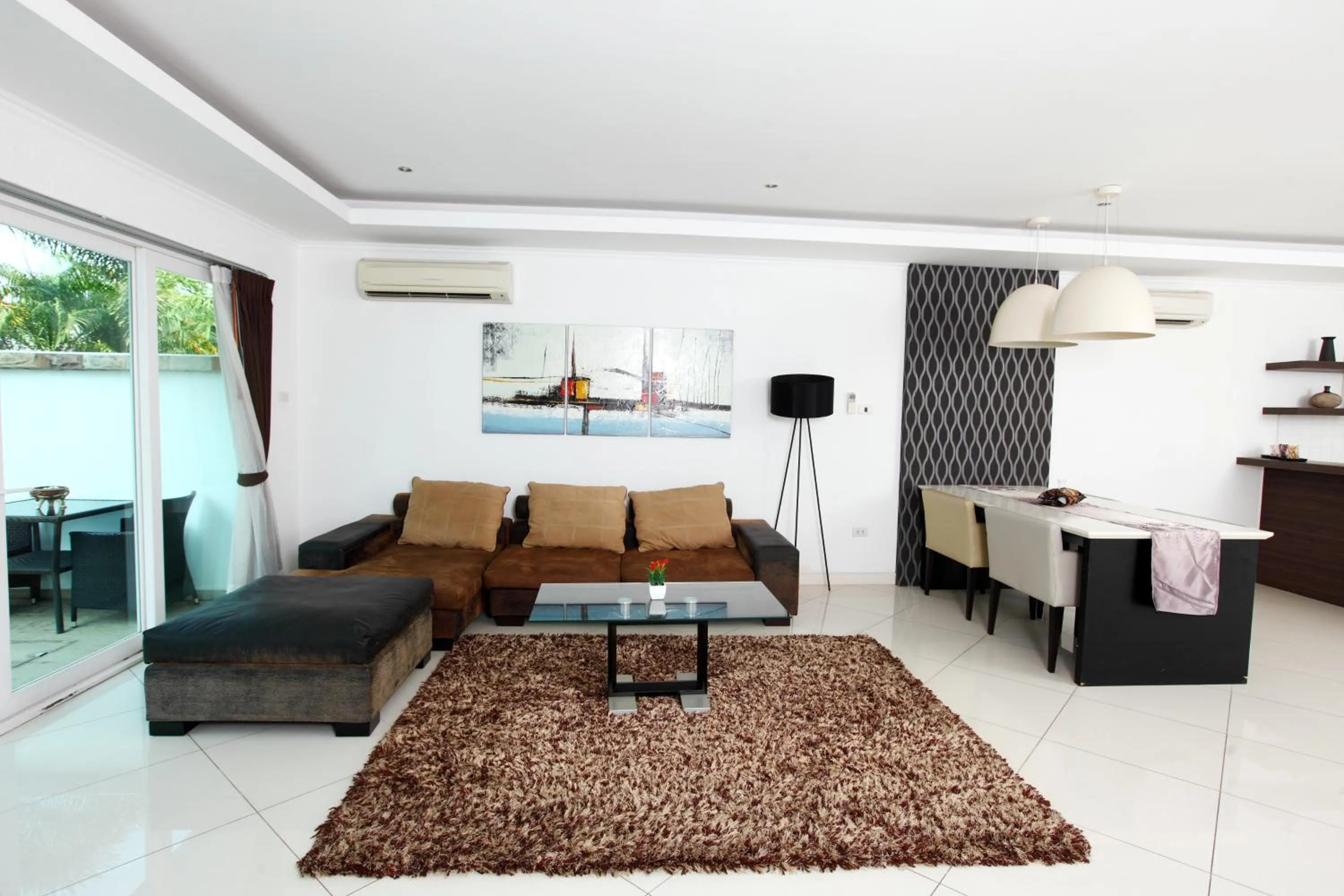 Living room in Wongamat Pool Villas By Pattaya Sunny Rentals