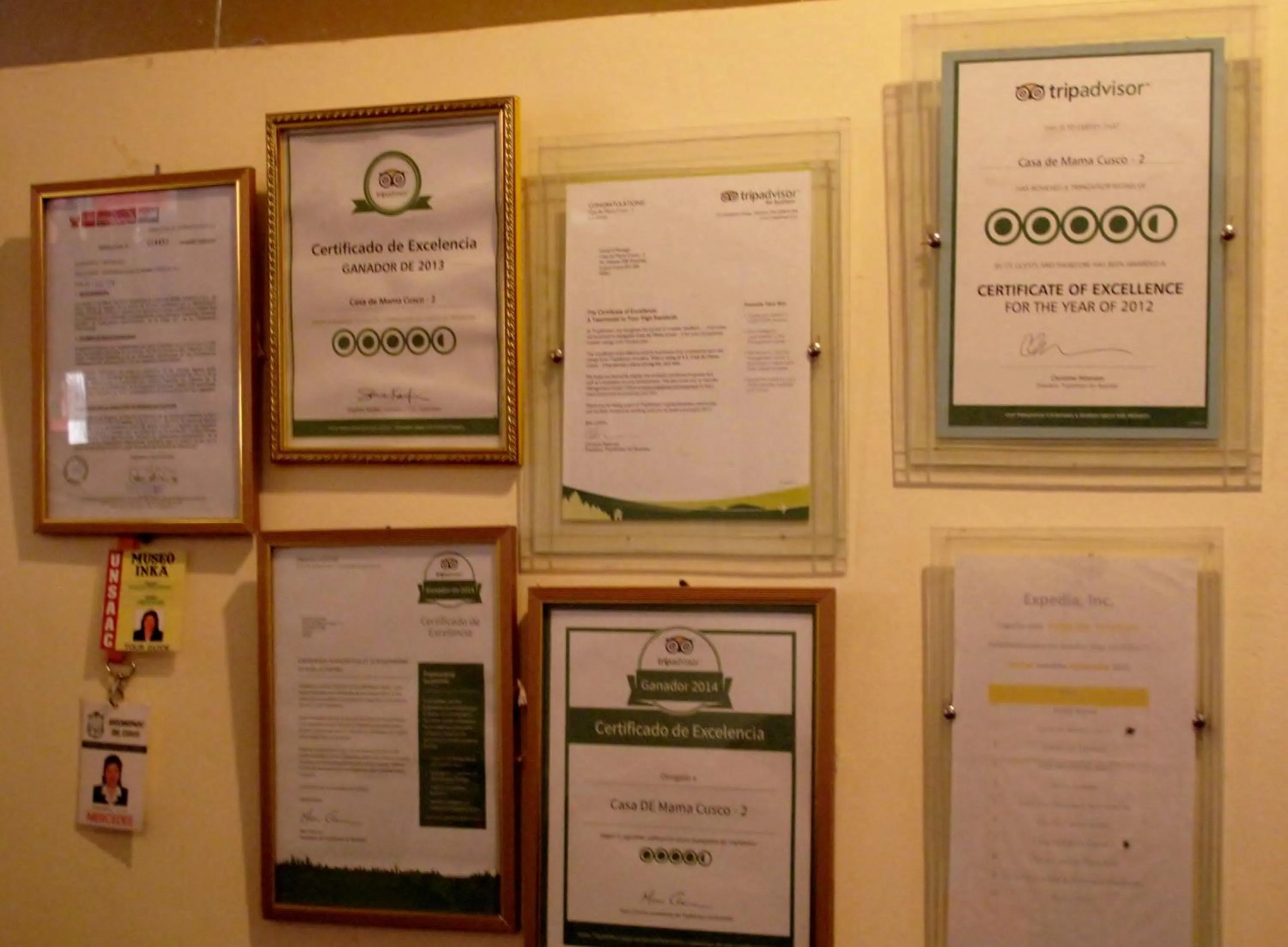 Certificate/Award in Casa de Mama Cusco 2-The Ecohouse