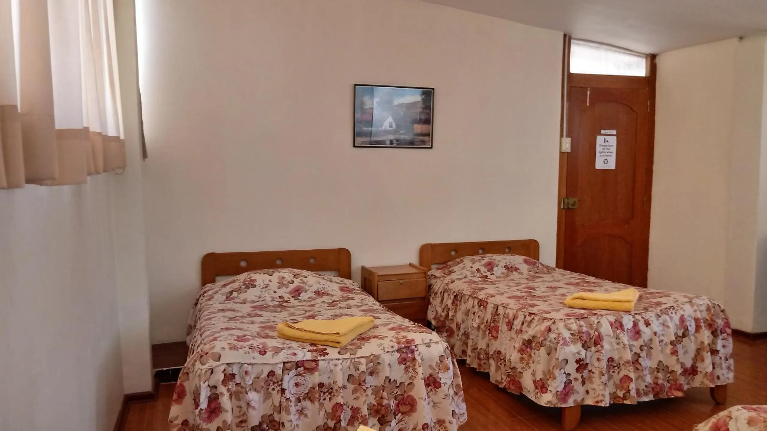 Photo of the whole room, Bed in Casa de Mama Cusco 2-The Ecohouse