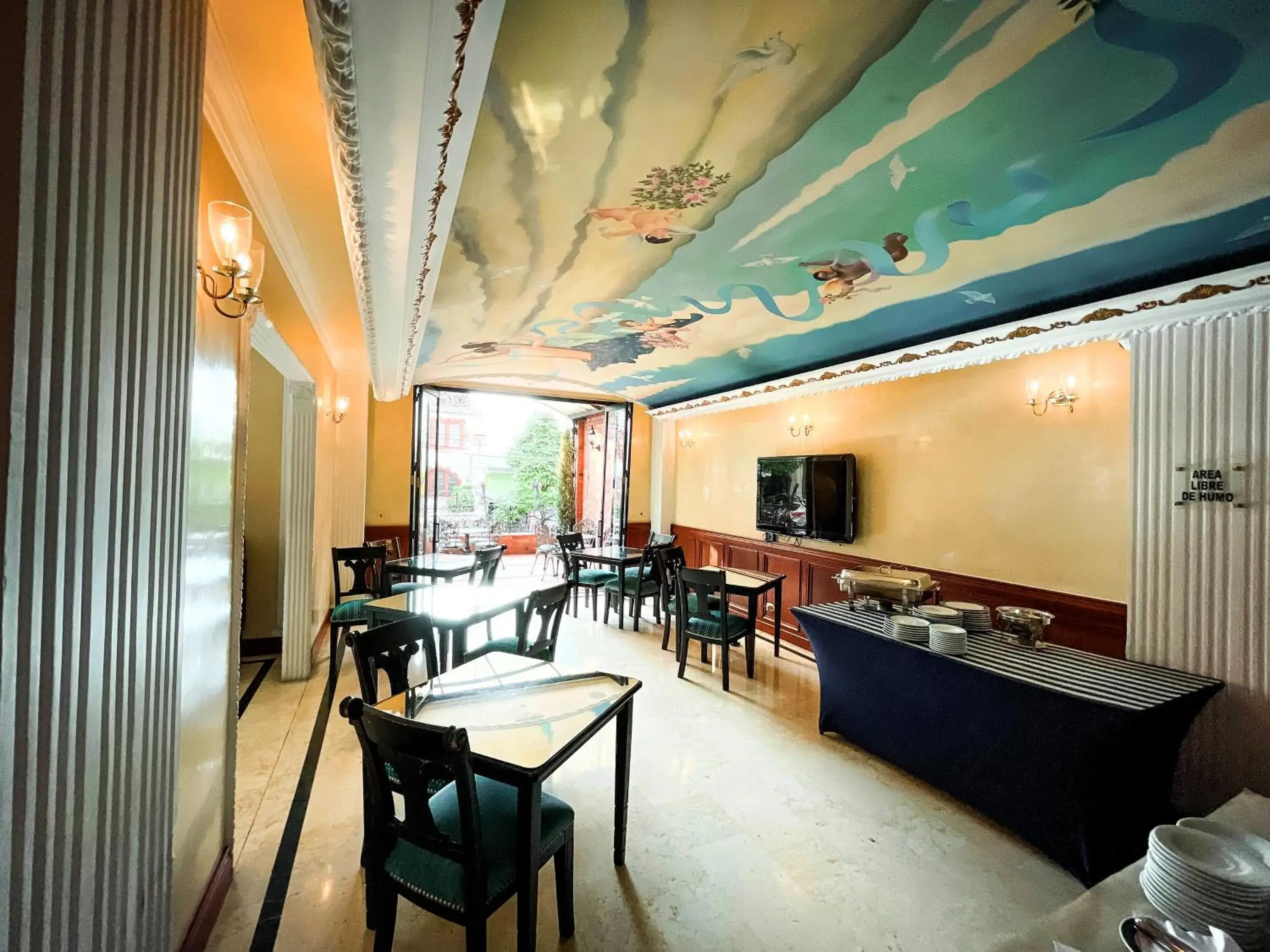 Restaurant/places to eat in Hotel Castilla Real Restaurant/places to eat in Hotel Castilla Real