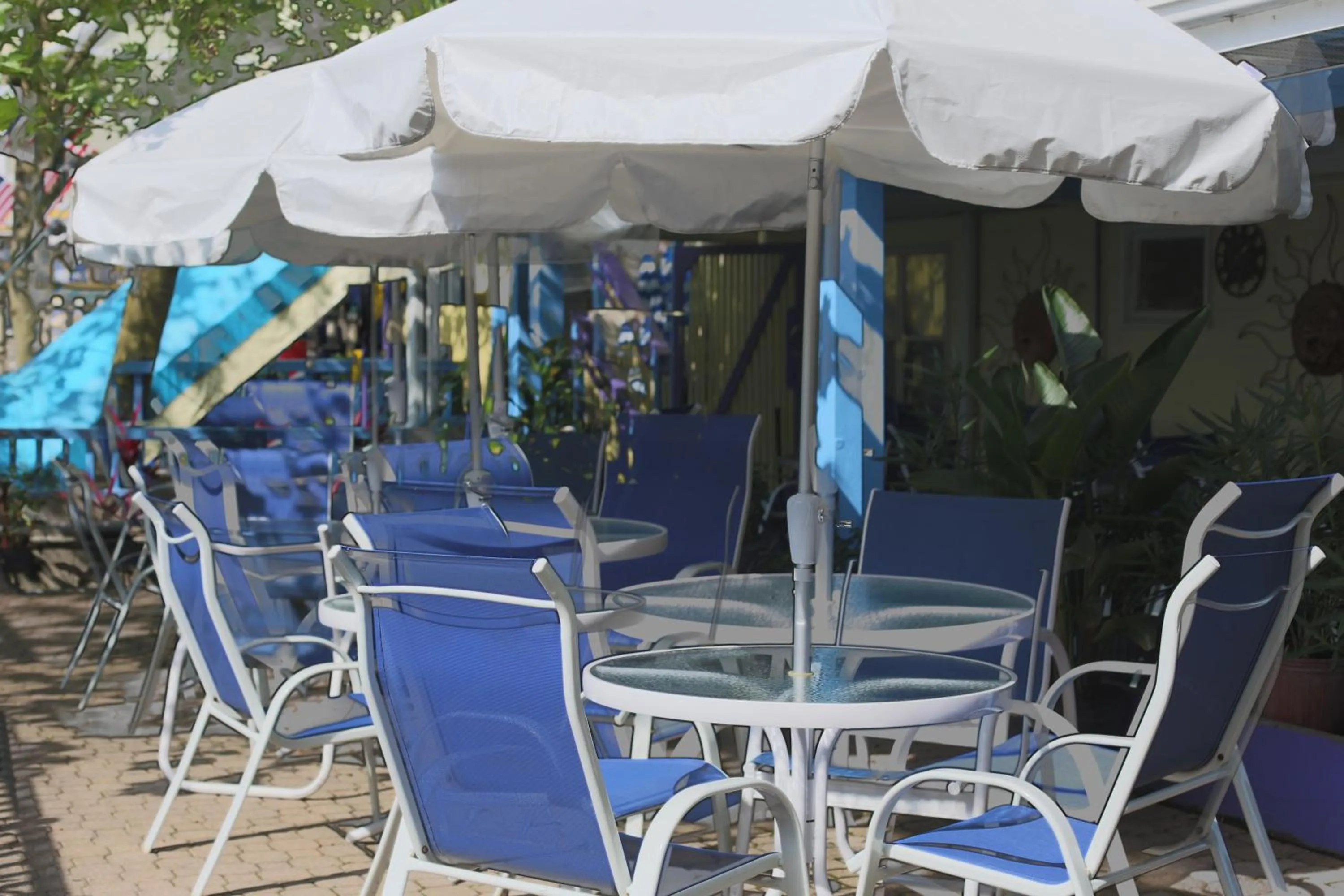 On-site shops in Plim Plaza Hotel