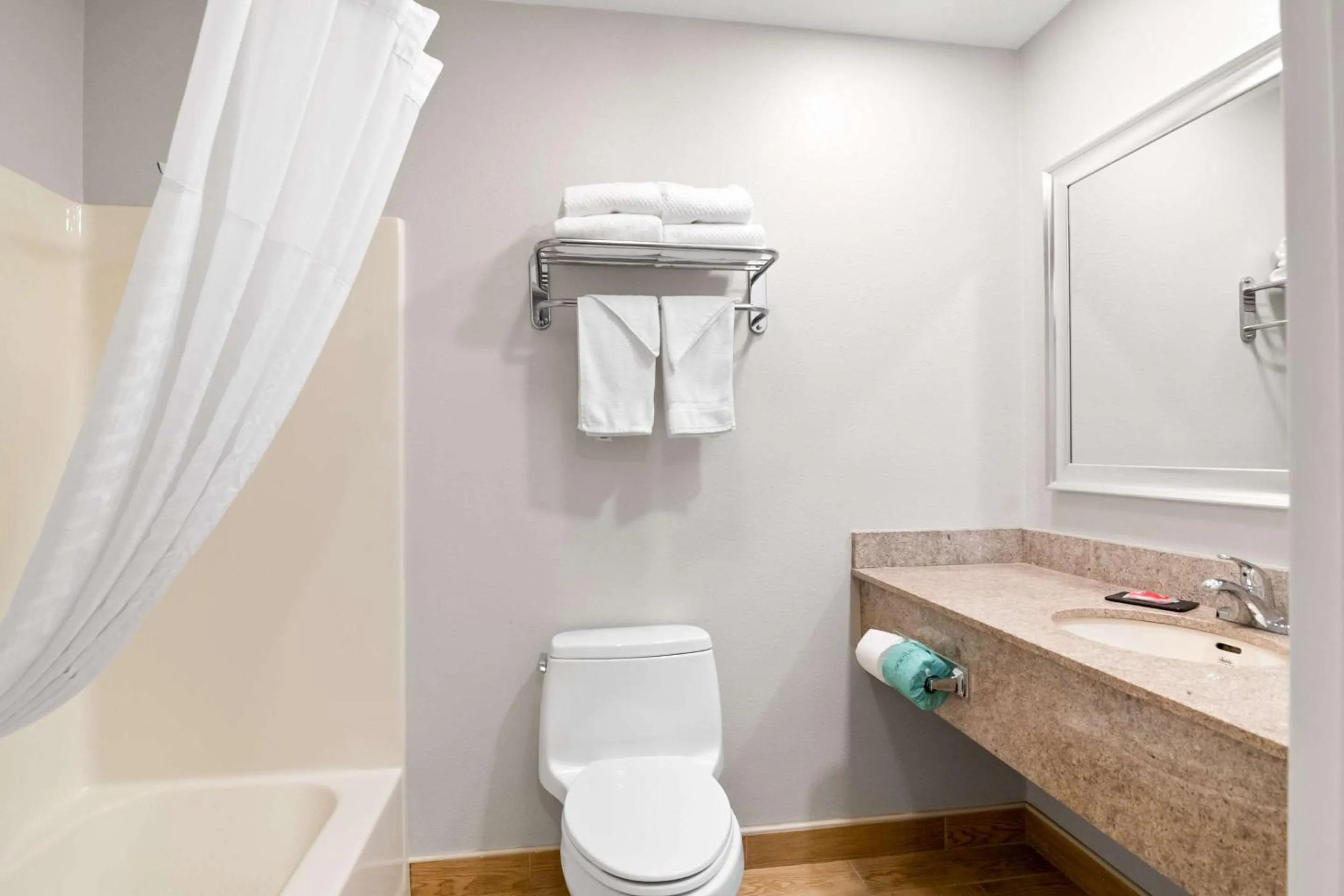 Bedroom in Days Inn by Wyndham Bethel - Danbury