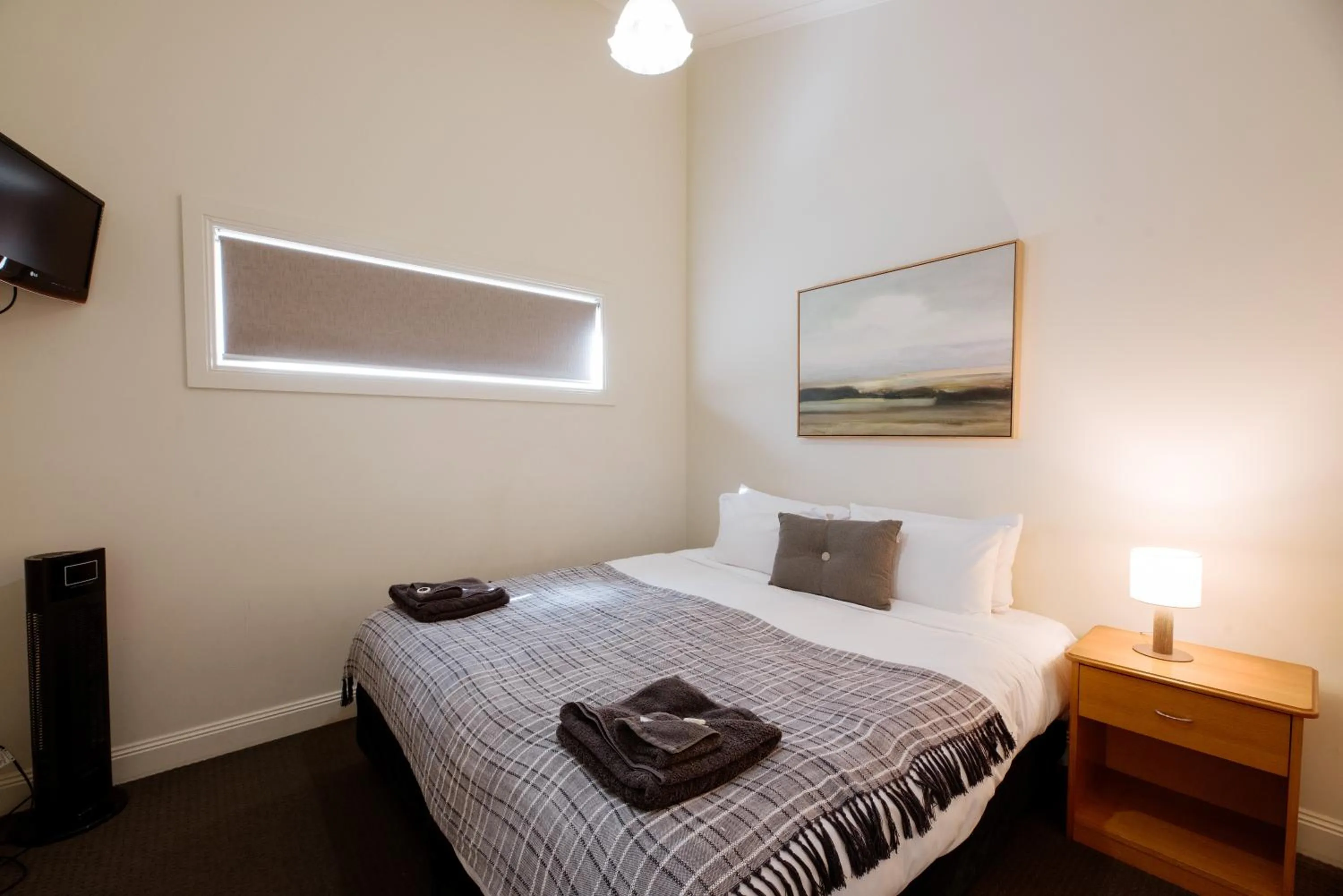 Bed in Alexandra Place