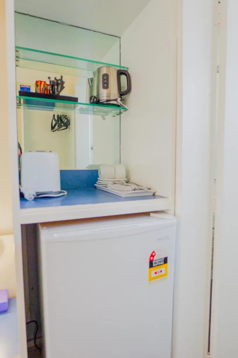 Coffee/tea facilities in Abbotsleigh Motor Inn