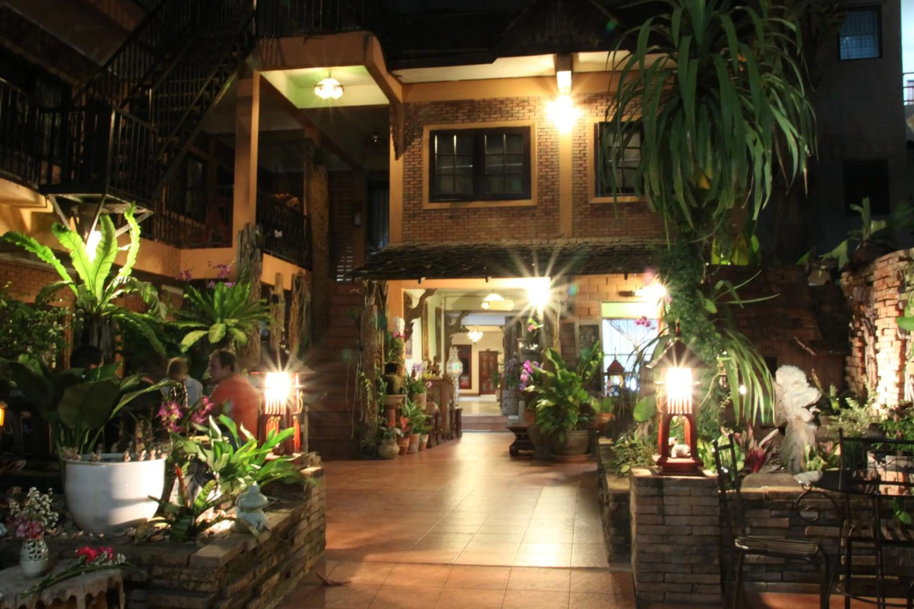 Area and facilities in S.K. House 1