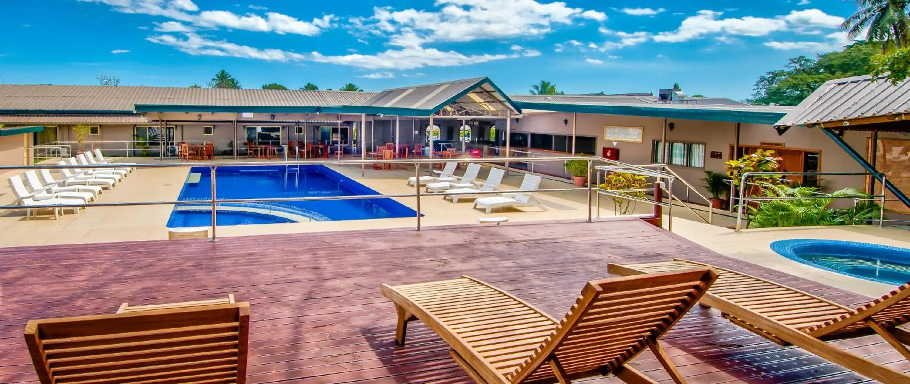 Swimming pool in Tanoa Skylodge Hotel Swimming pool in Tanoa Skylodge Hotel