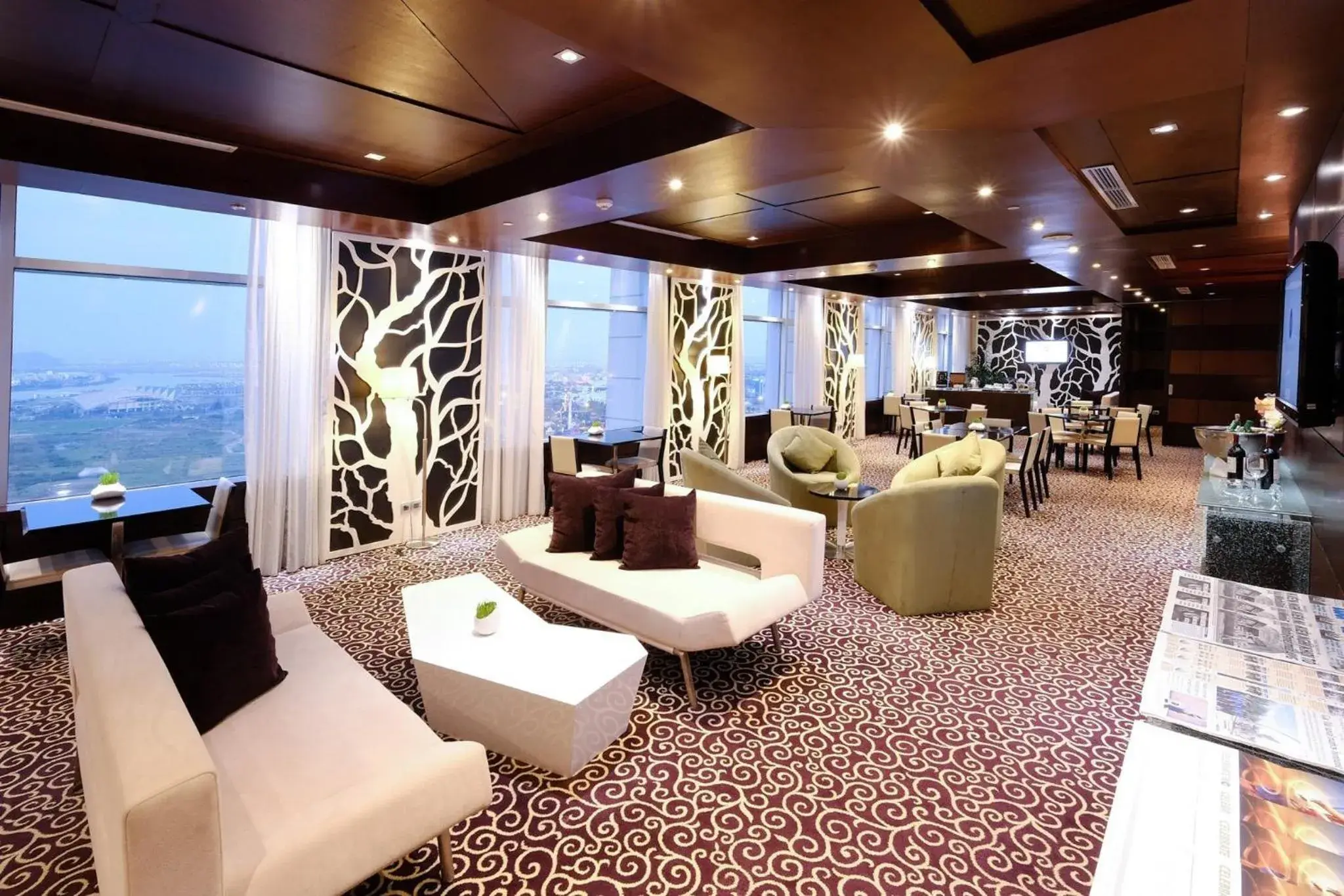 Lounge or bar in Grand Mercure Danang Lounge or bar in Grand Mercure Danang