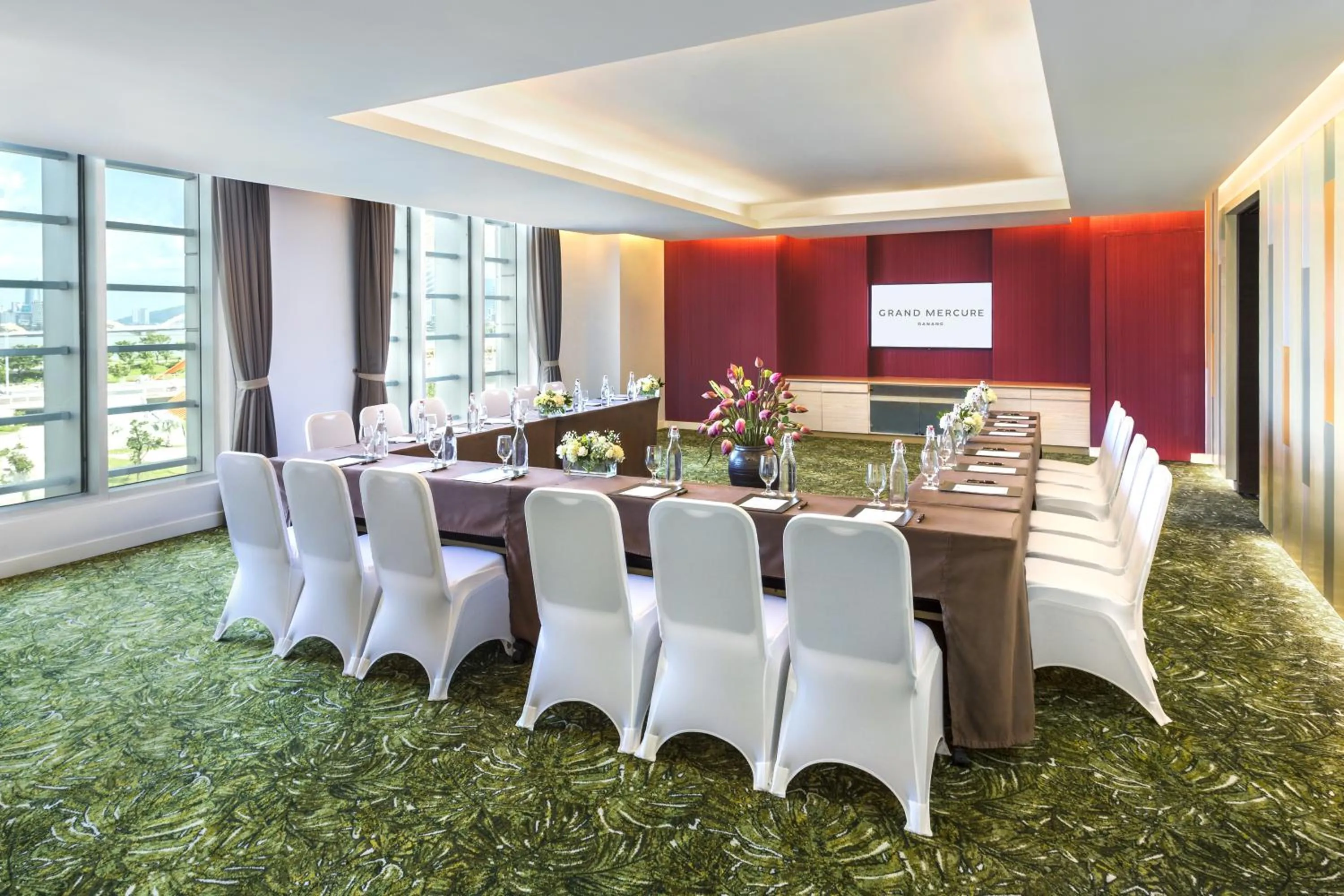Meeting/conference room in Grand Mercure Danang