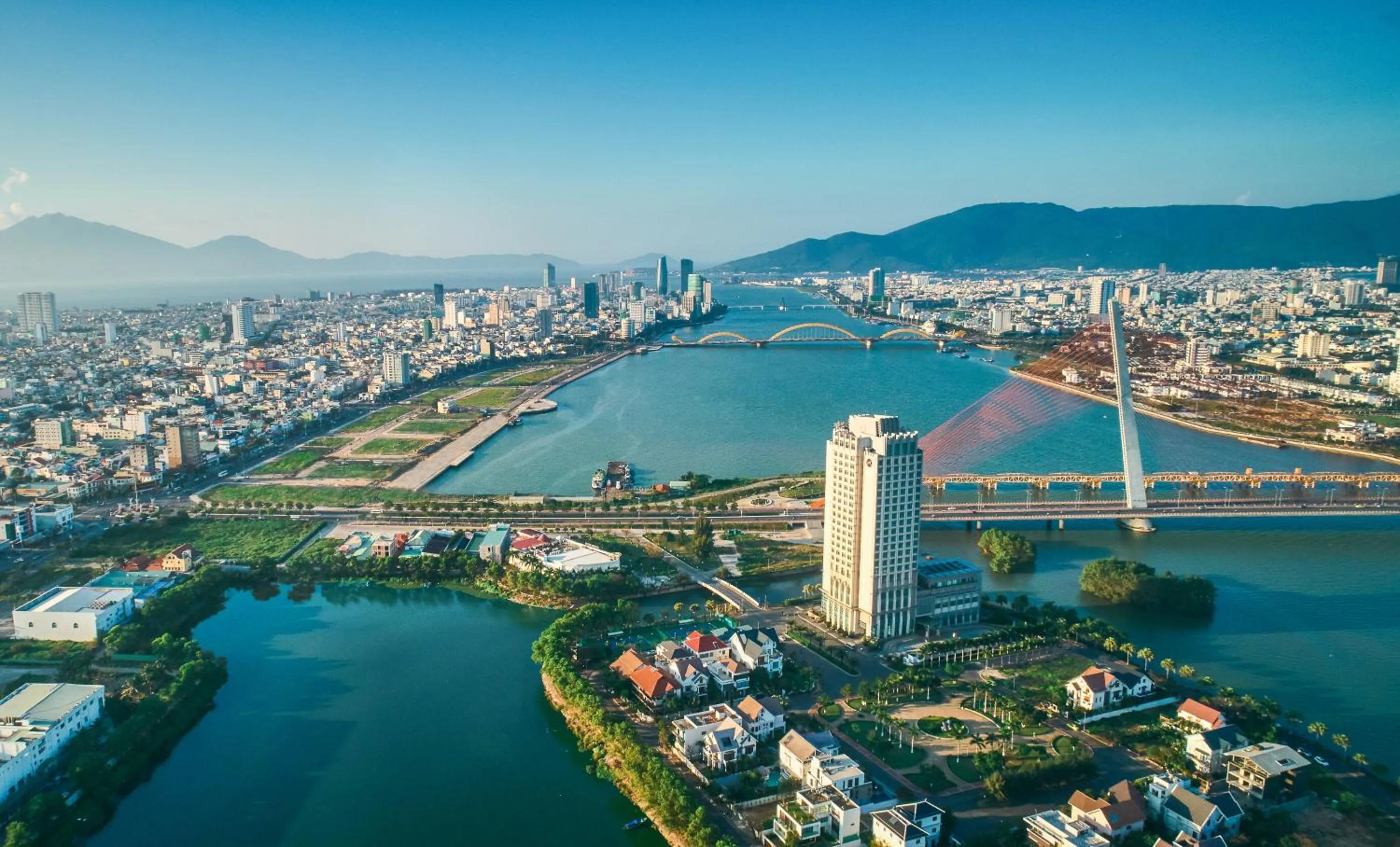 Property building in Grand Mercure Danang