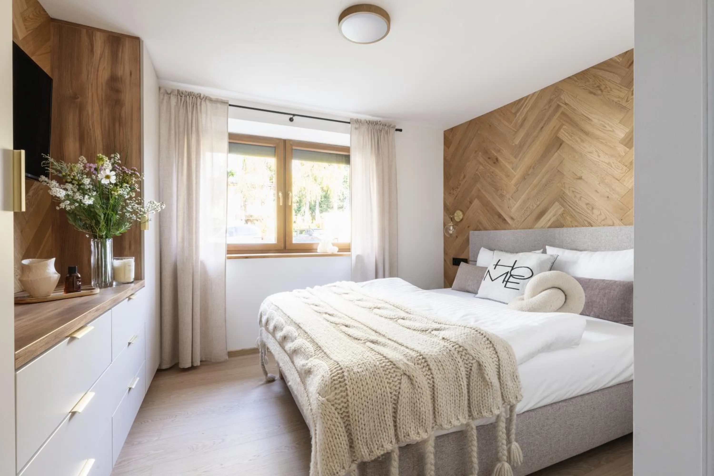 Bed in POKOJE GOŚCINNE WILCZNIK 12