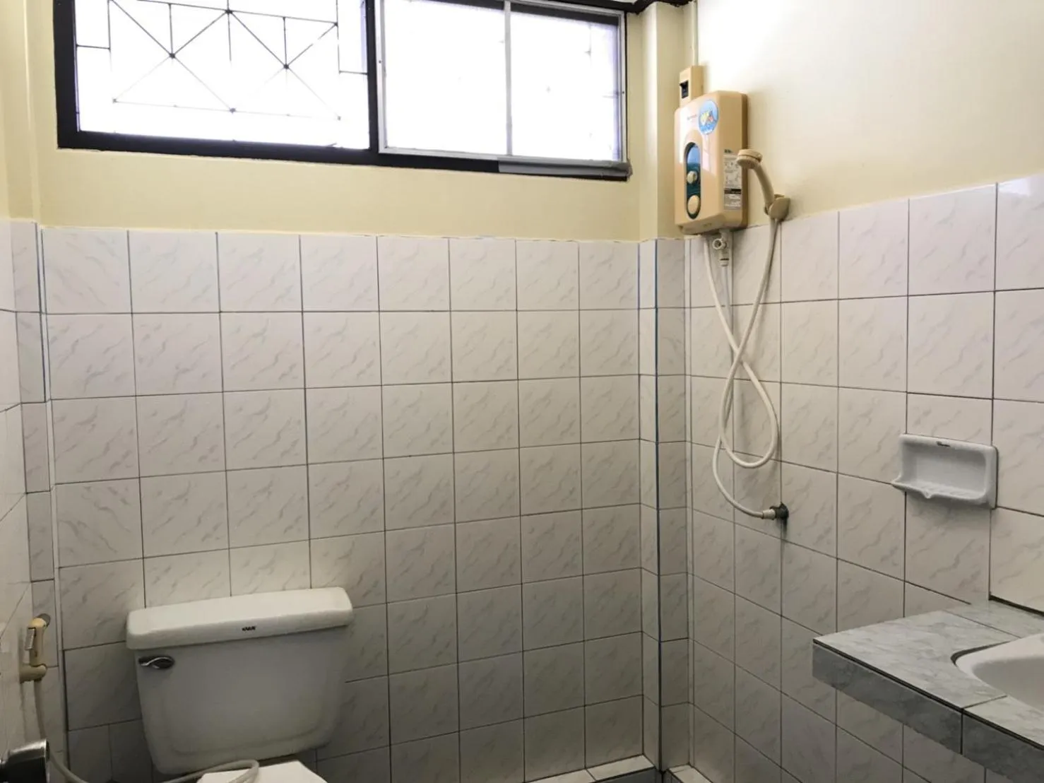 Shower, Bathroom in Paradise Lamai Bungalow