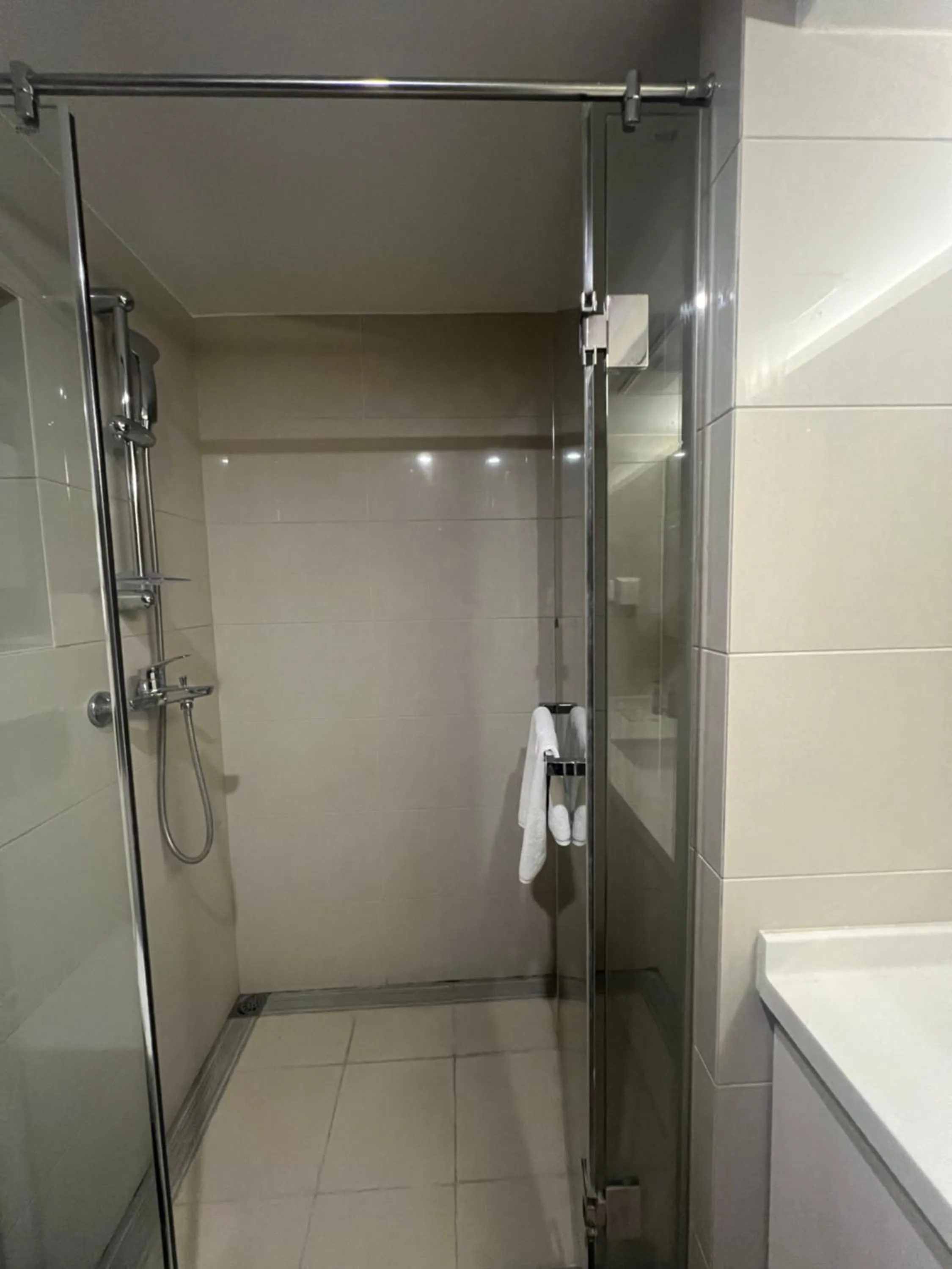 Toilet in Lujiazui More Residence