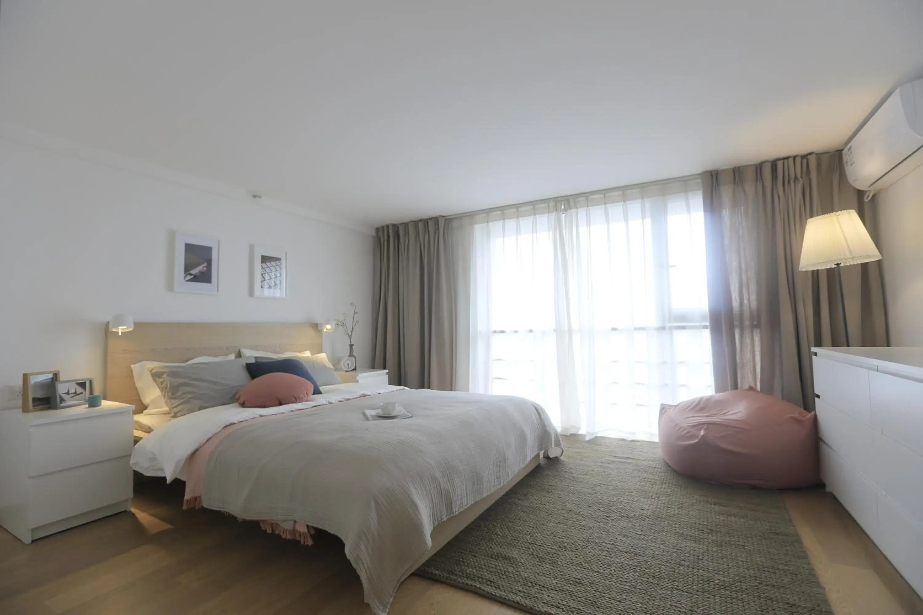 Two-Bedroom Deluxe Apartment in Lujiazui More Residence Two-Bedroom Deluxe Apartment in Lujiazui More Residence