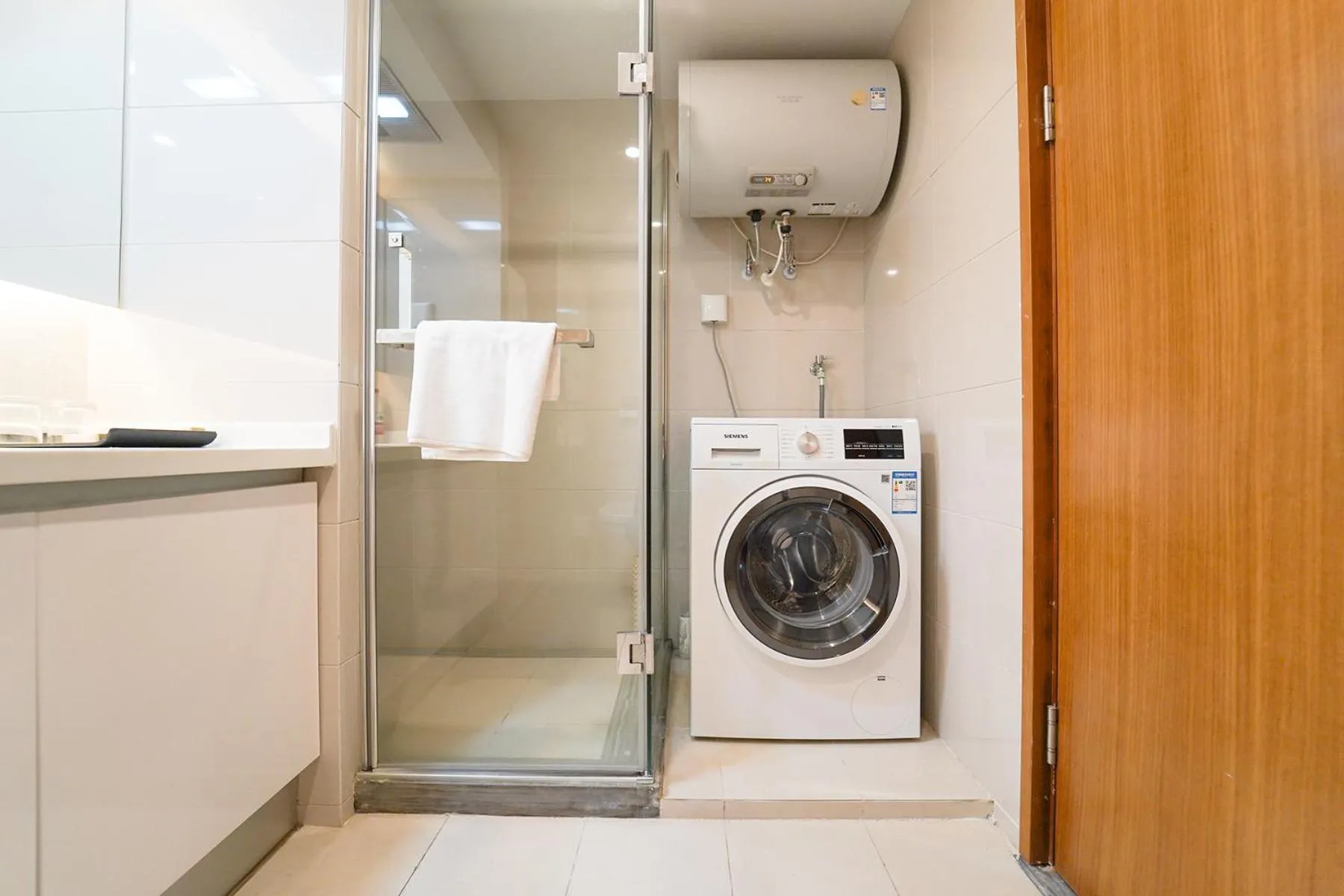 Bathroom in Lujiazui More Residence