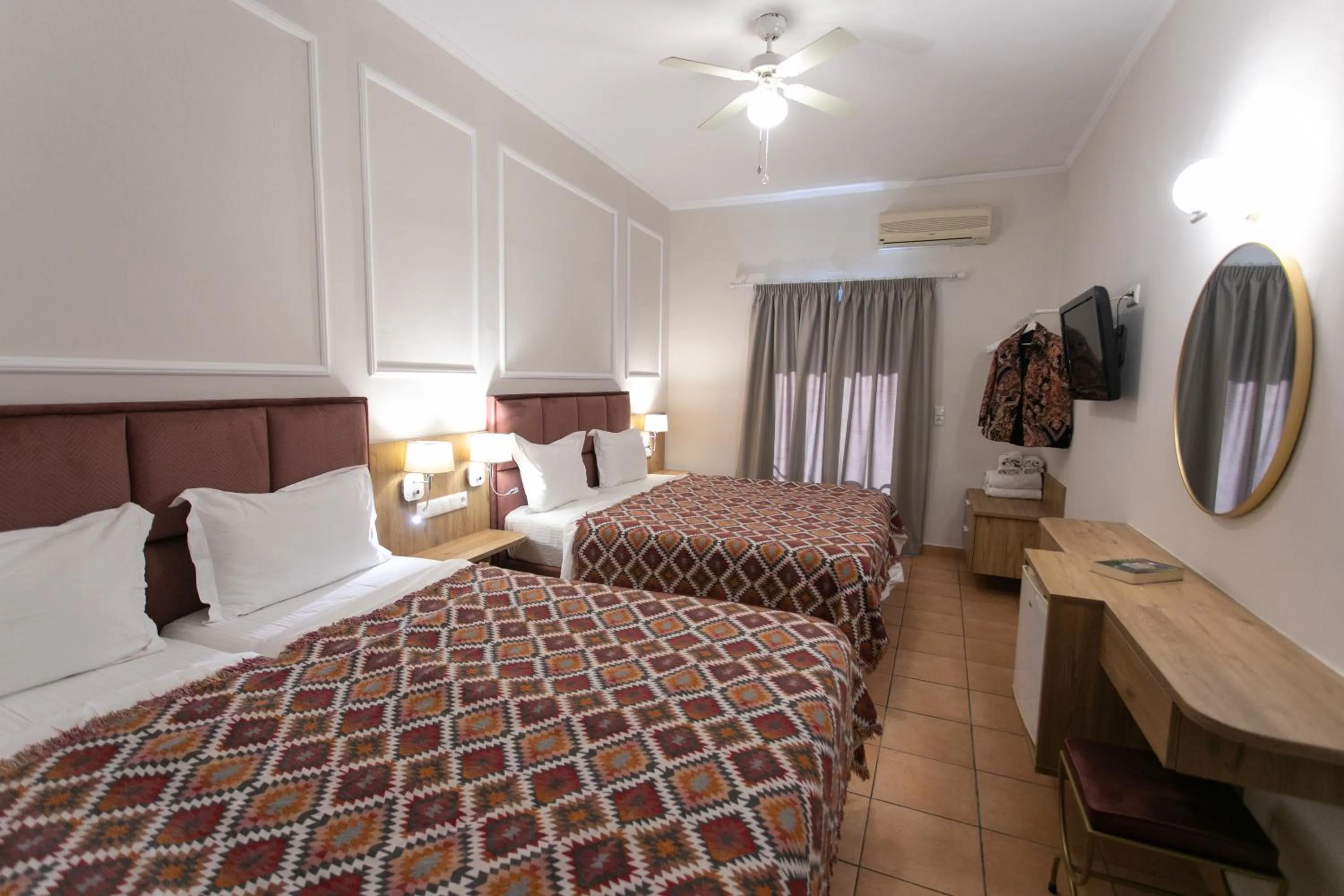 Photo of the whole room, Bed in Paradise Hotel