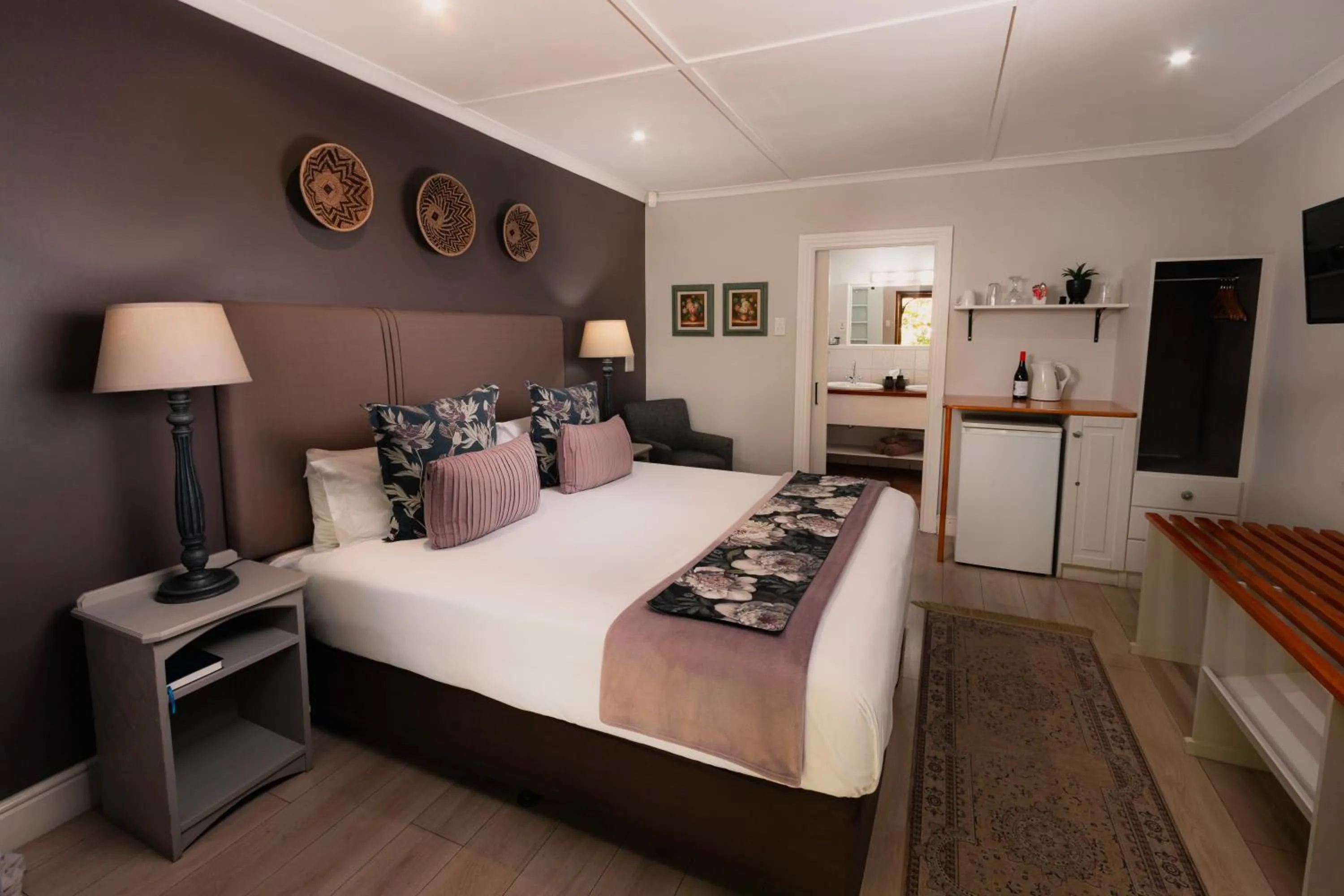 Bedroom, Bed in 88 Baron van Reede Guesthouse