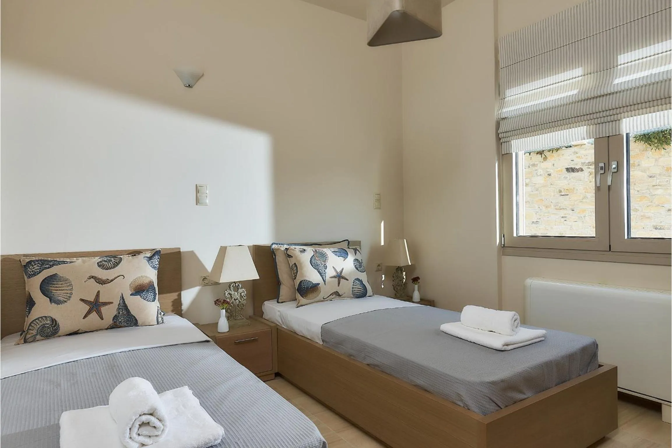 Bedroom, Bed in Elkysti Crete