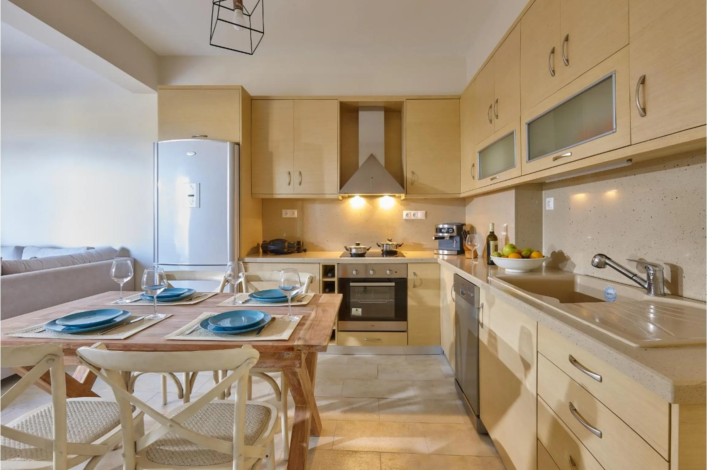 Kitchen or kitchenette in Elkysti Crete
