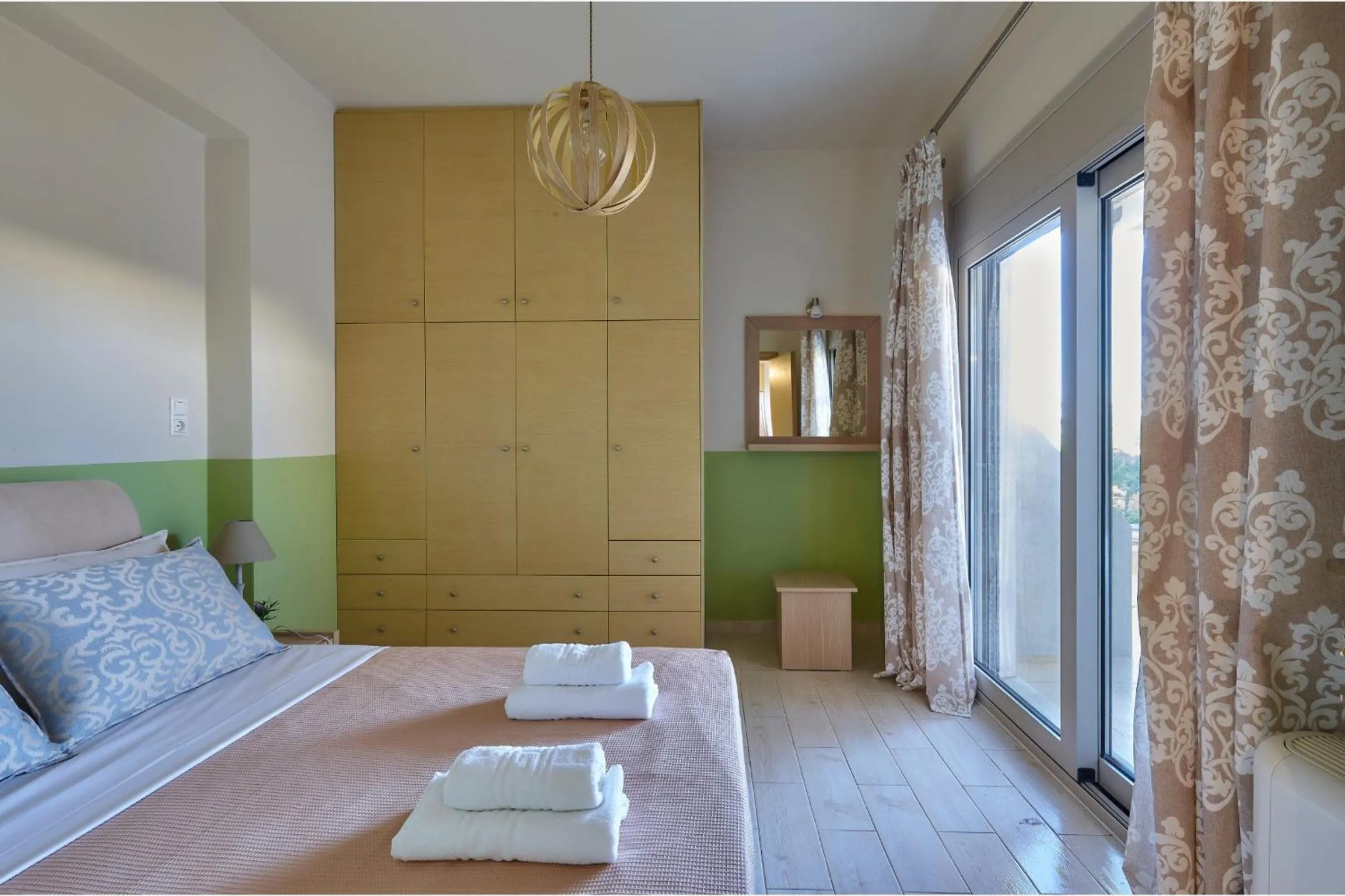 Bed in Elkysti Crete