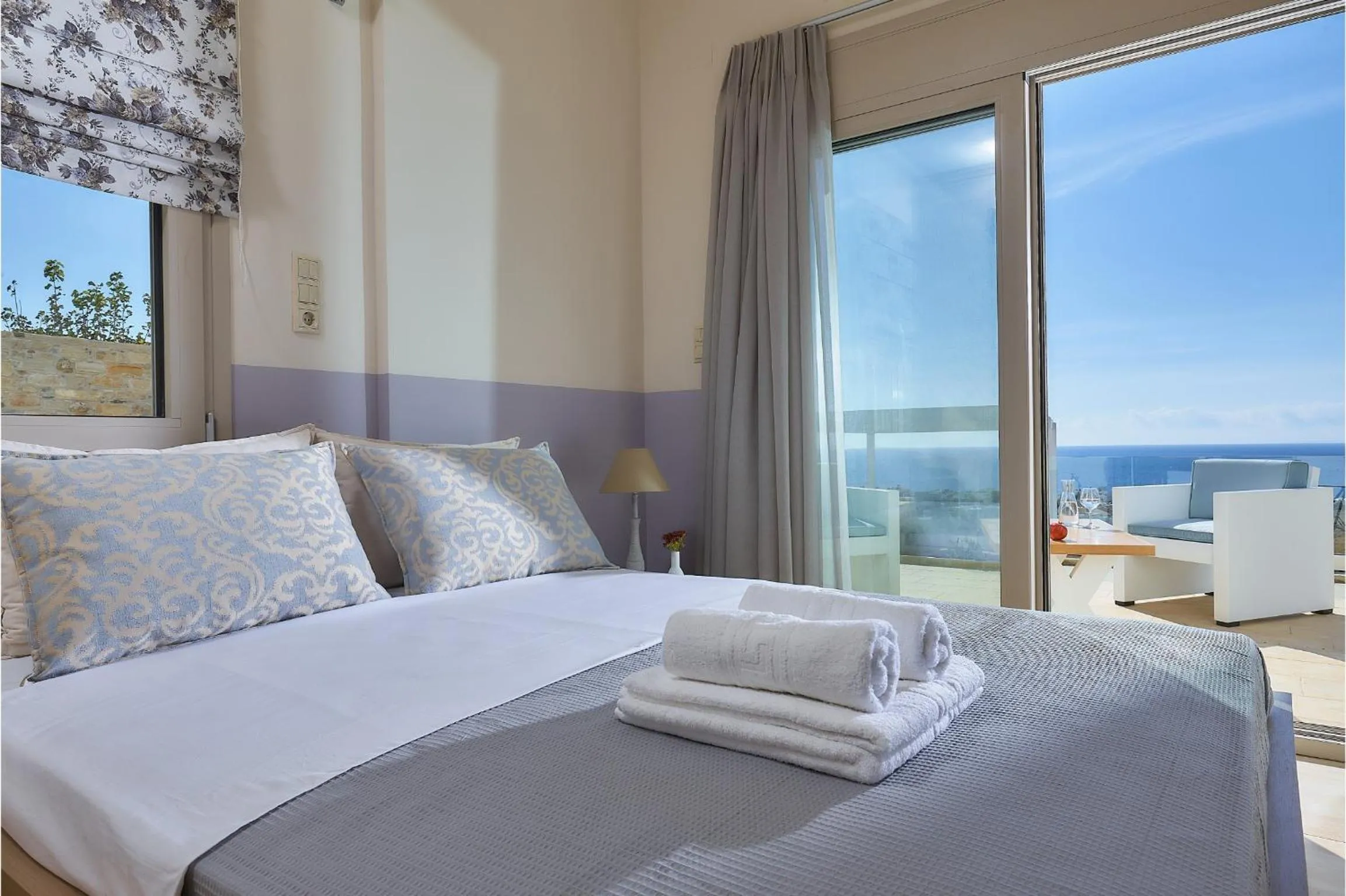 Bedroom, Bed in Elkysti Crete