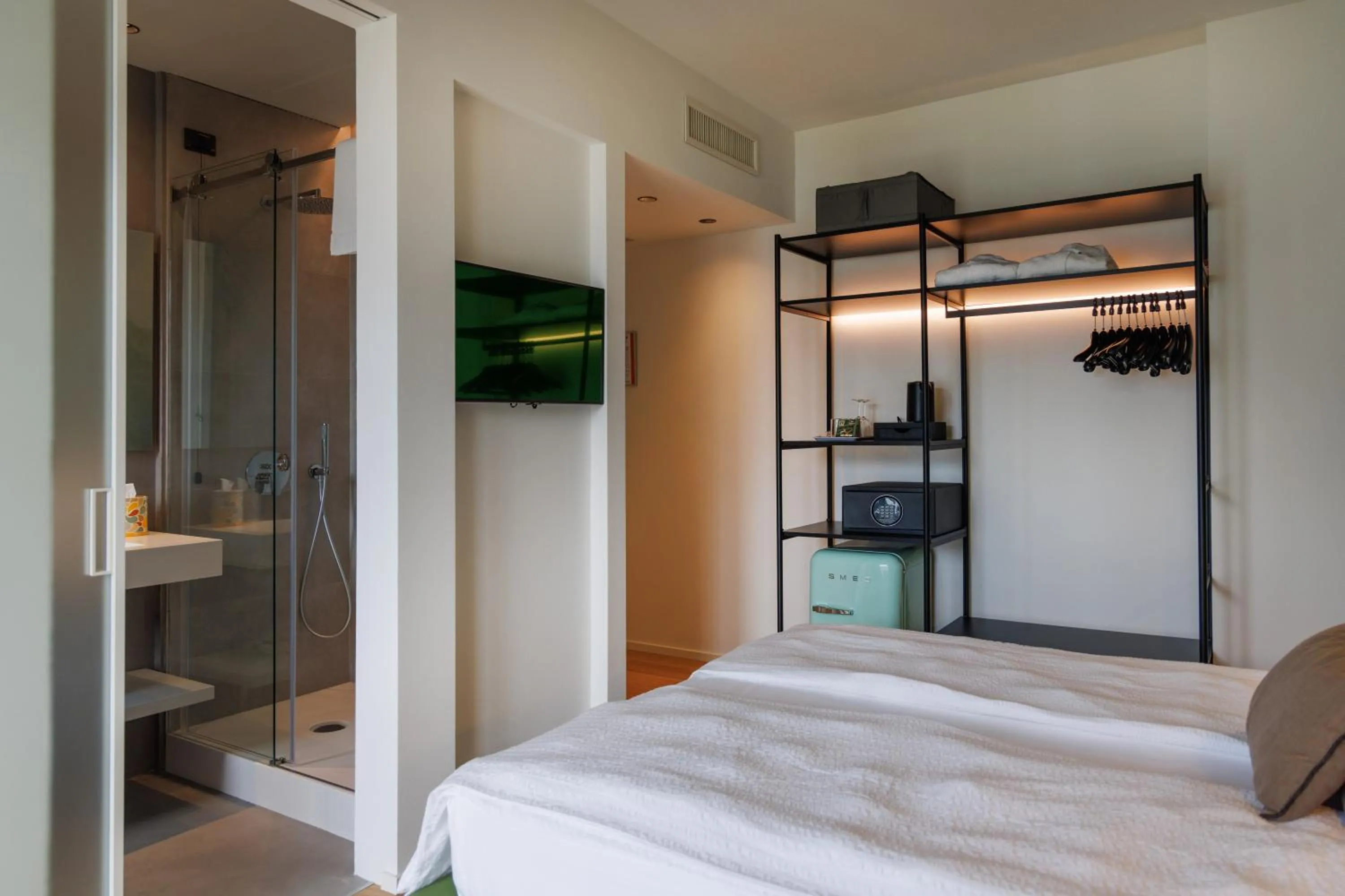 Photo of the whole room, Bed in Hotel Meridiana