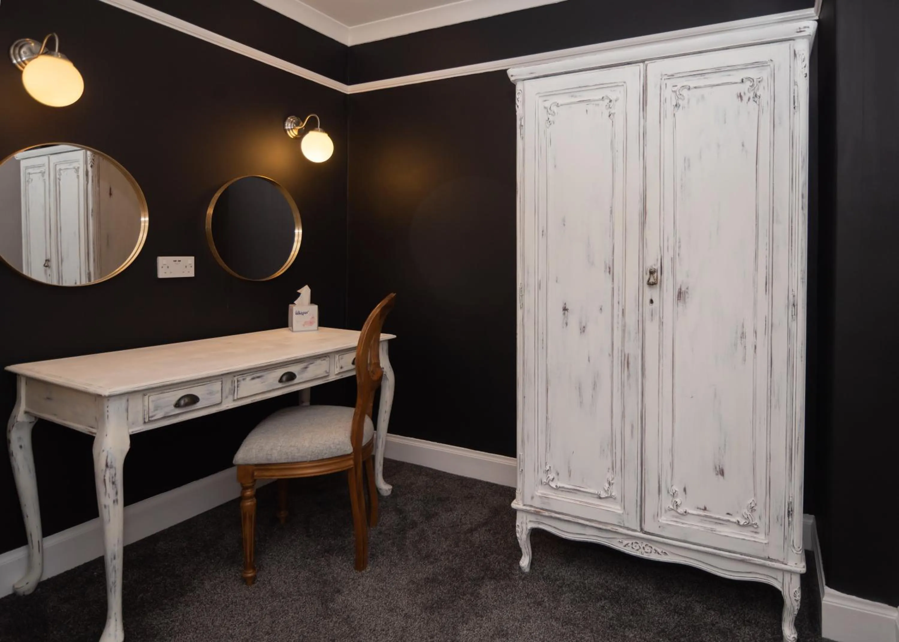 Photo of the whole room in Barriemore Oban