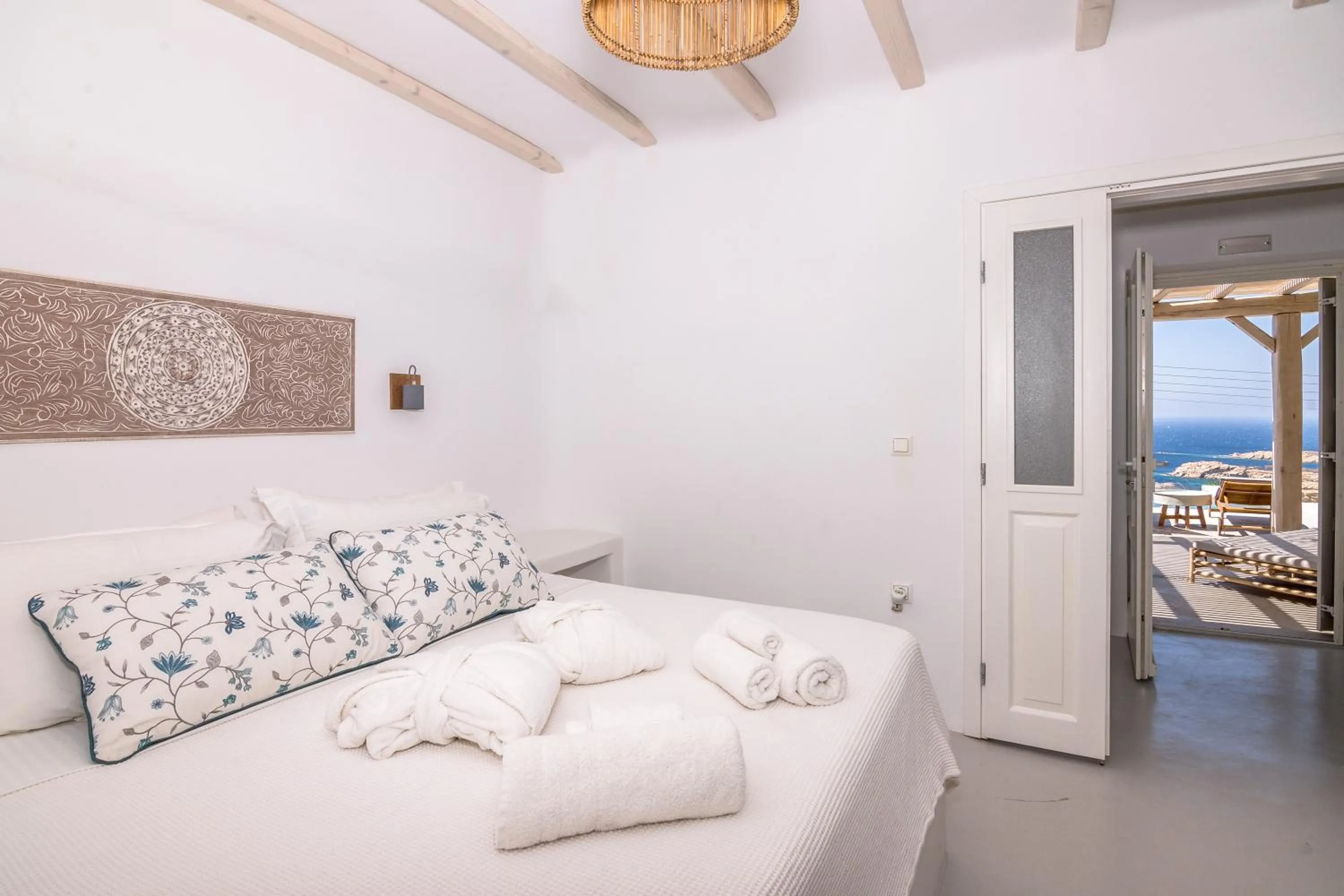 Bedroom, Bed in Eden View Suites & Villas