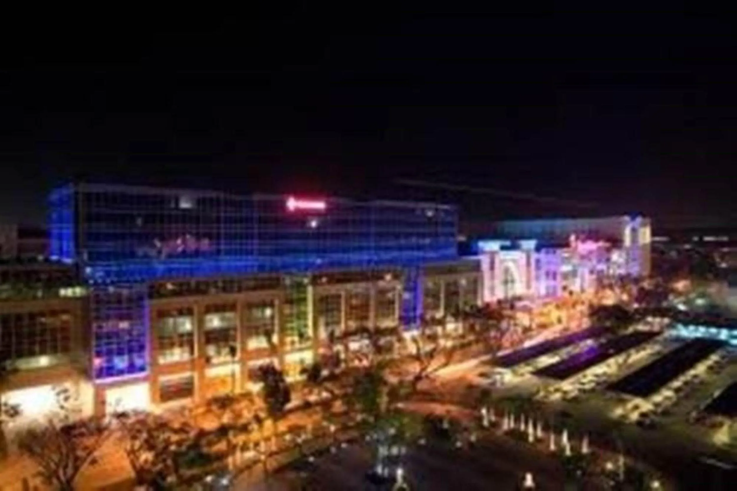 Property building in Urban Travellers Hotel