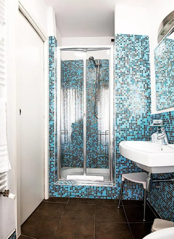 Shower in Antico Borgo Chieti